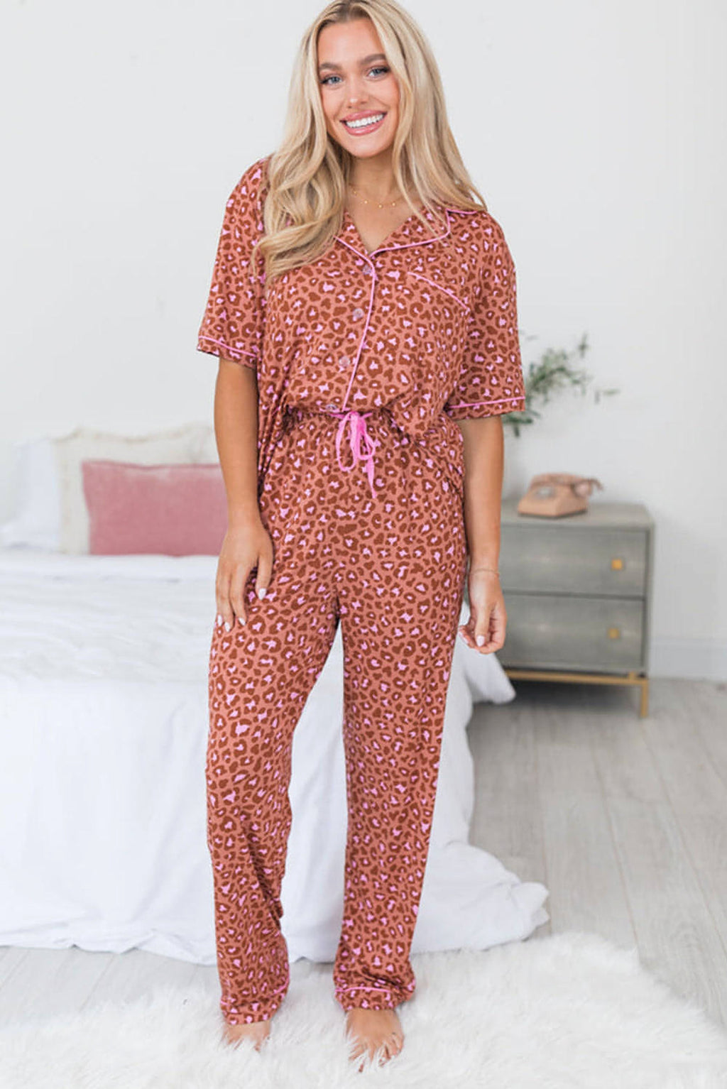 Brown Leopard Print Short Sleeve Shirt and Pants Pajamas Set - enhanced image 5