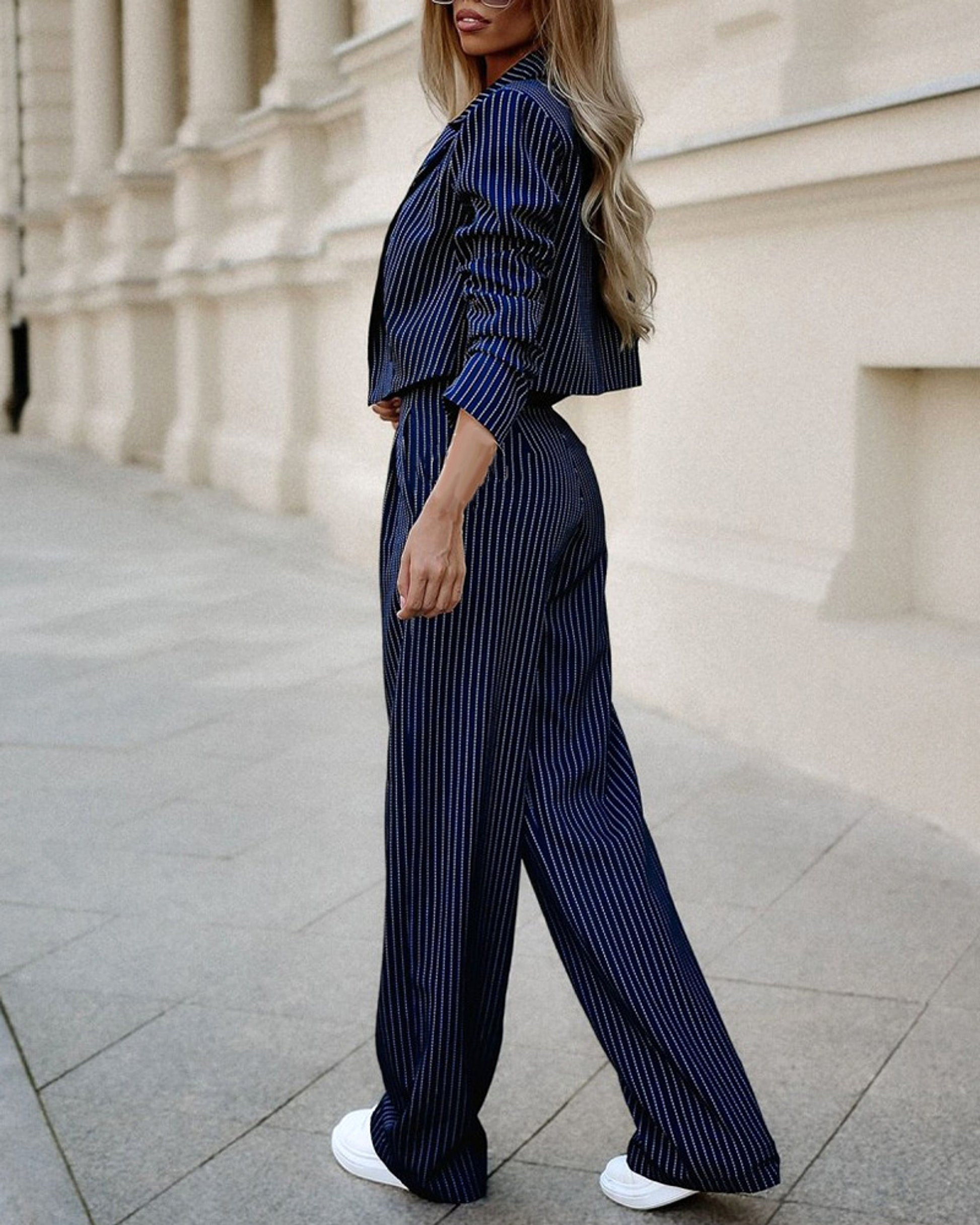 Cropped Lapel Striped Suit – Haute Edition 25 - enhanced image 5