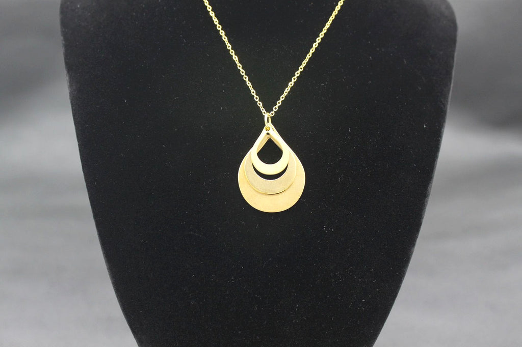 Elegant Water Drop Pendant Necklace – Personalized Engraving Jewelry - enhanced image 5
