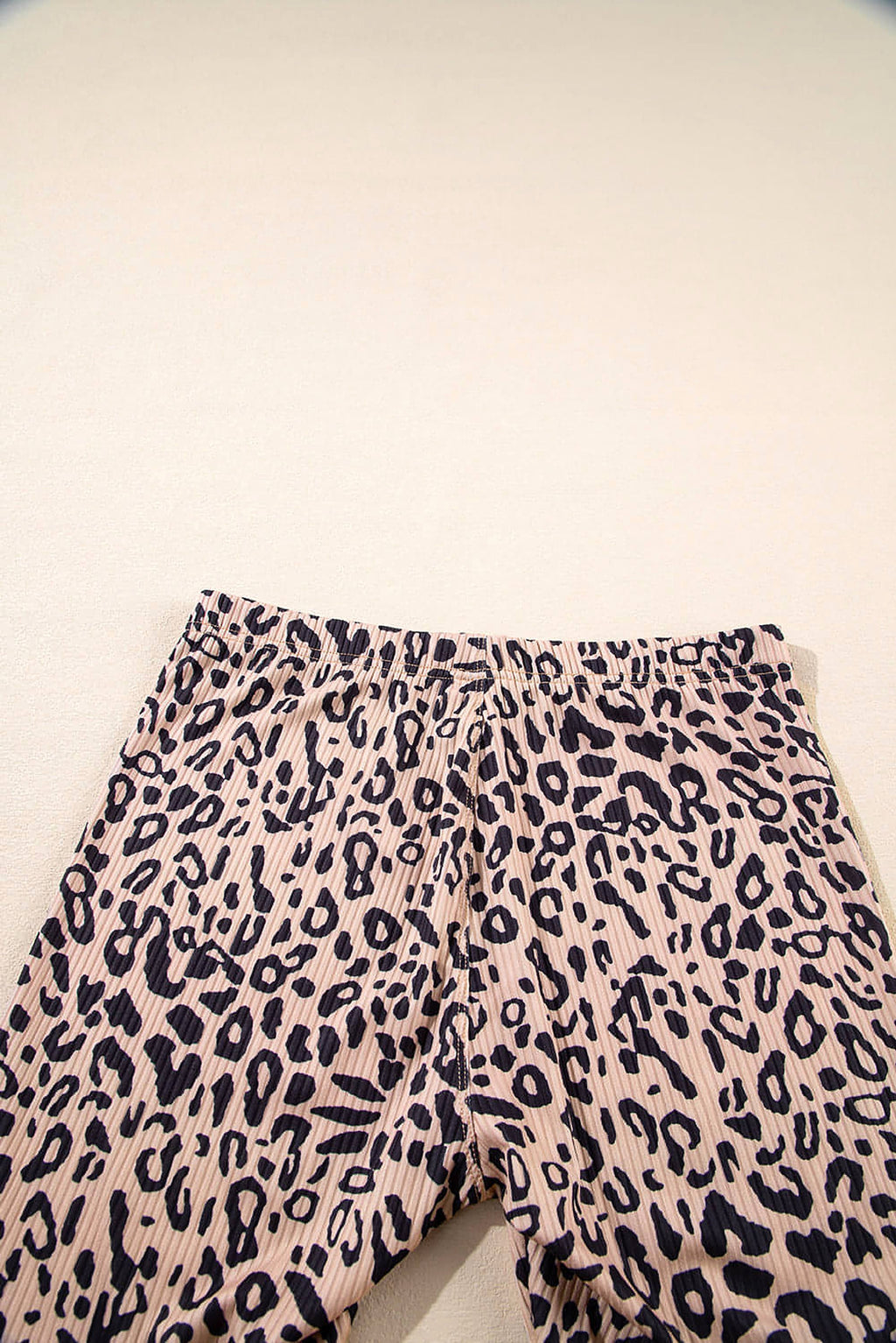 Khaki Leopard Print Ribbed Textured Knit Biker Shorts - enhanced image 5