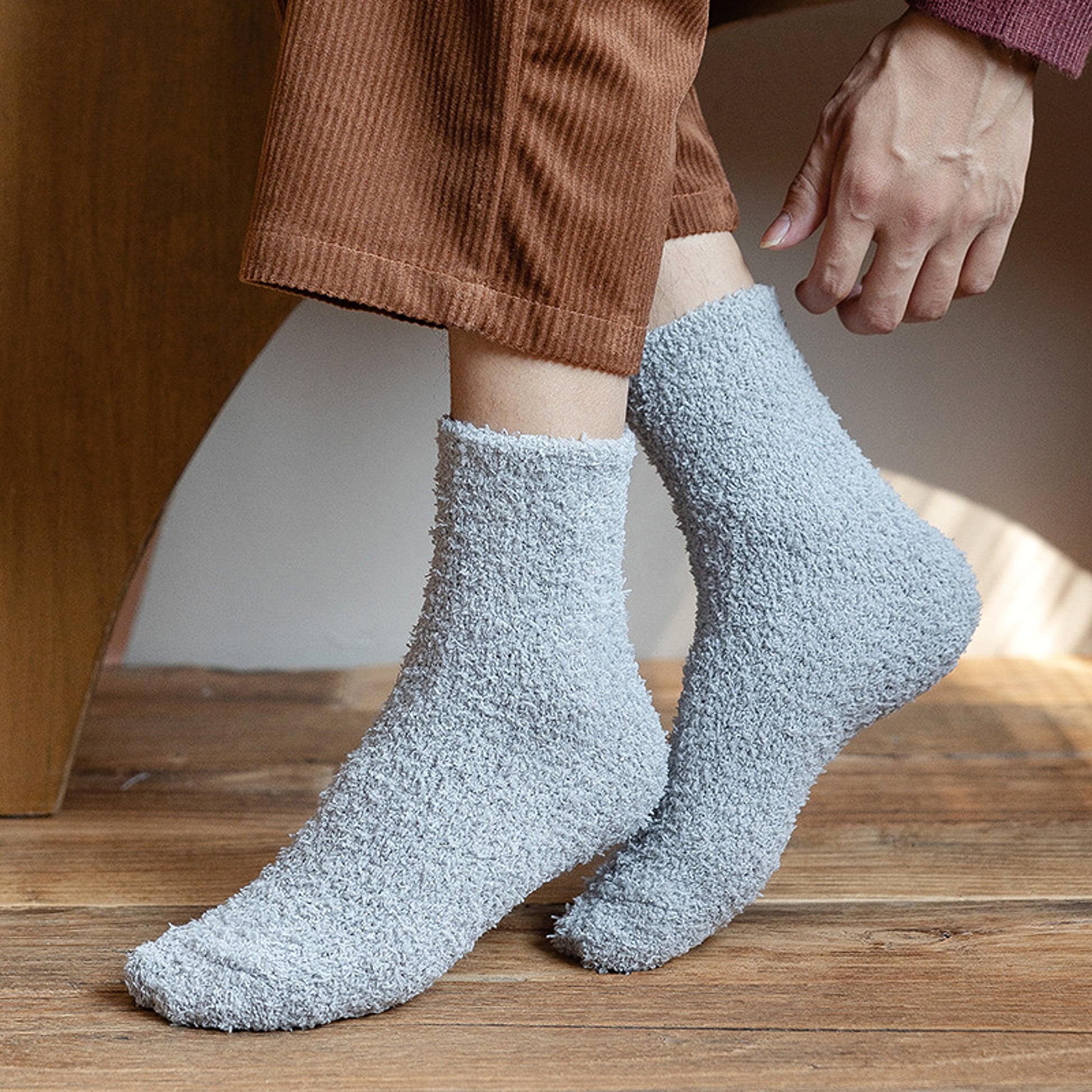 Men's Coral Fleece Thick Warm Winter Socks - enhanced image 5