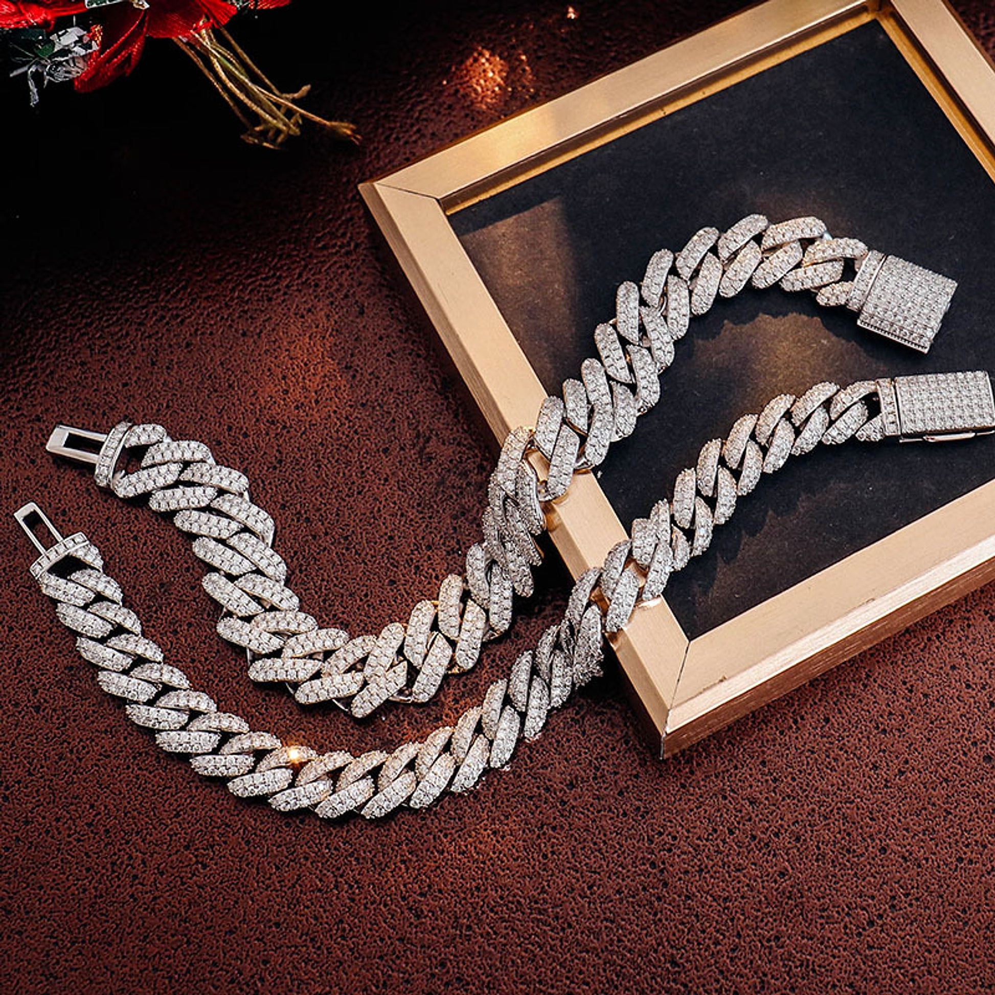 Men's Fashion Personality Cuban Bracelet - enhanced image 5