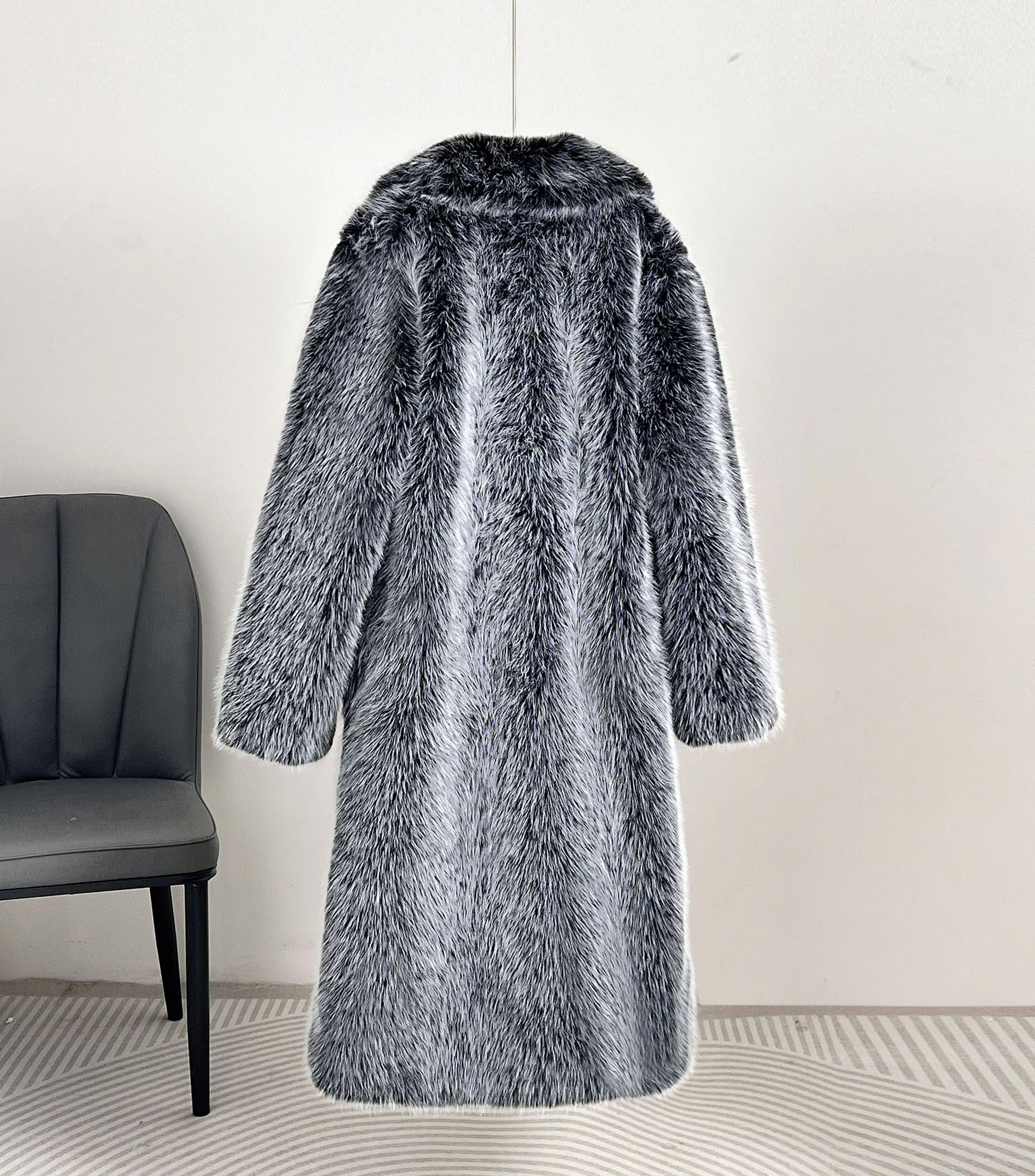 Royal Faux Fur Maxi Coat – 25 Edition - enhanced image 5
