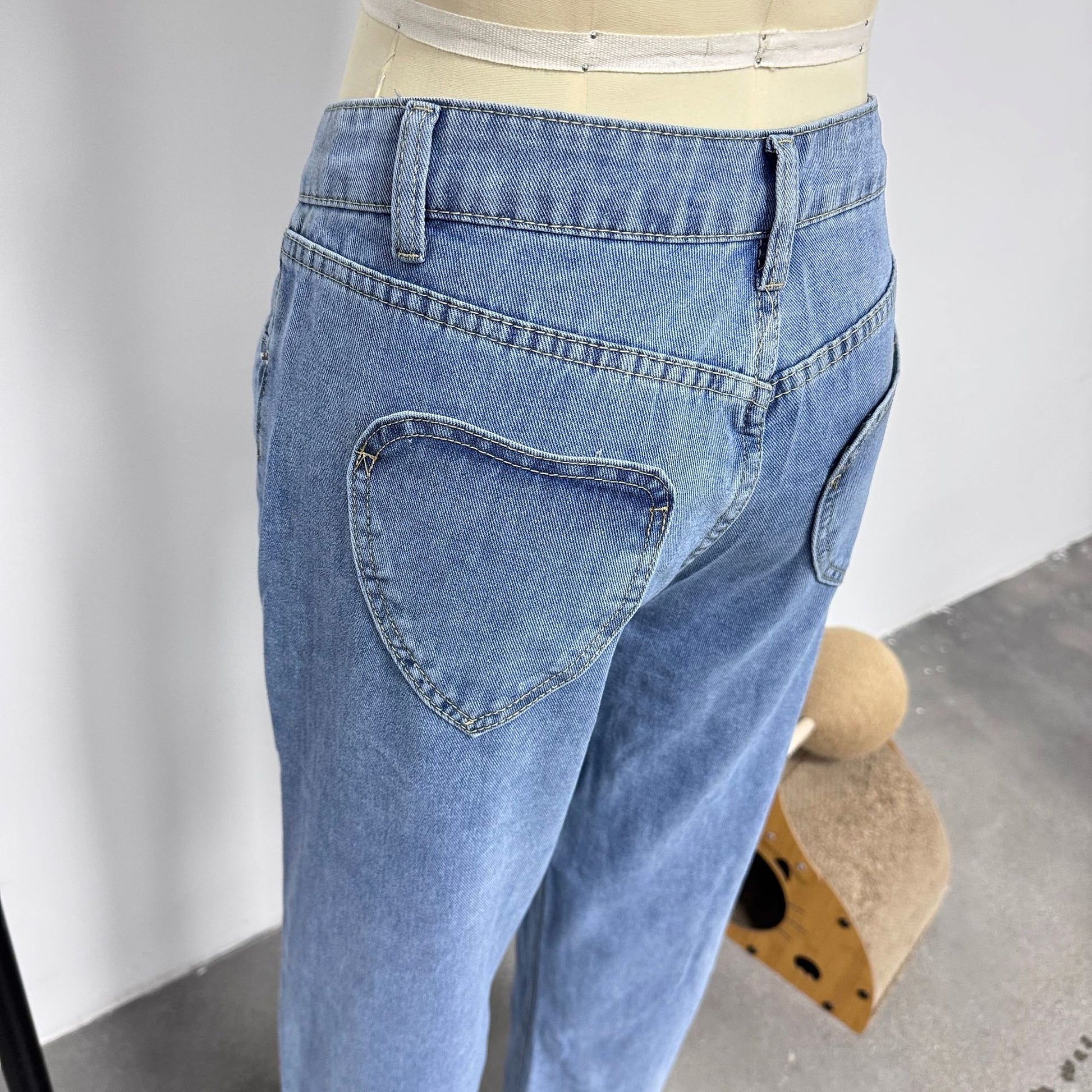 Straight Fit Denim Jeans – 25 Edition - enhanced image 5