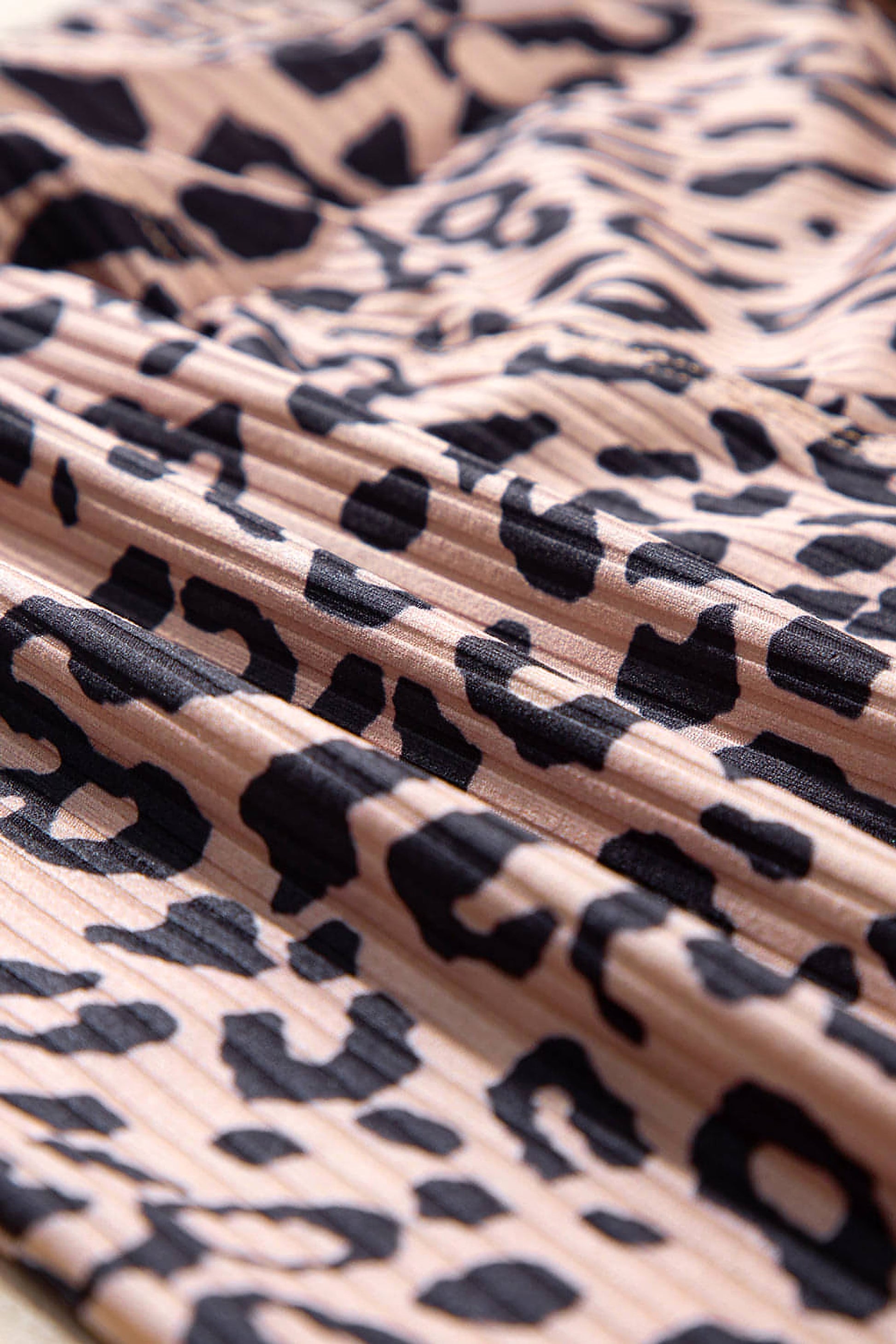 Khaki Leopard Print Ribbed Textured Knit Biker Shorts - enhanced image 6