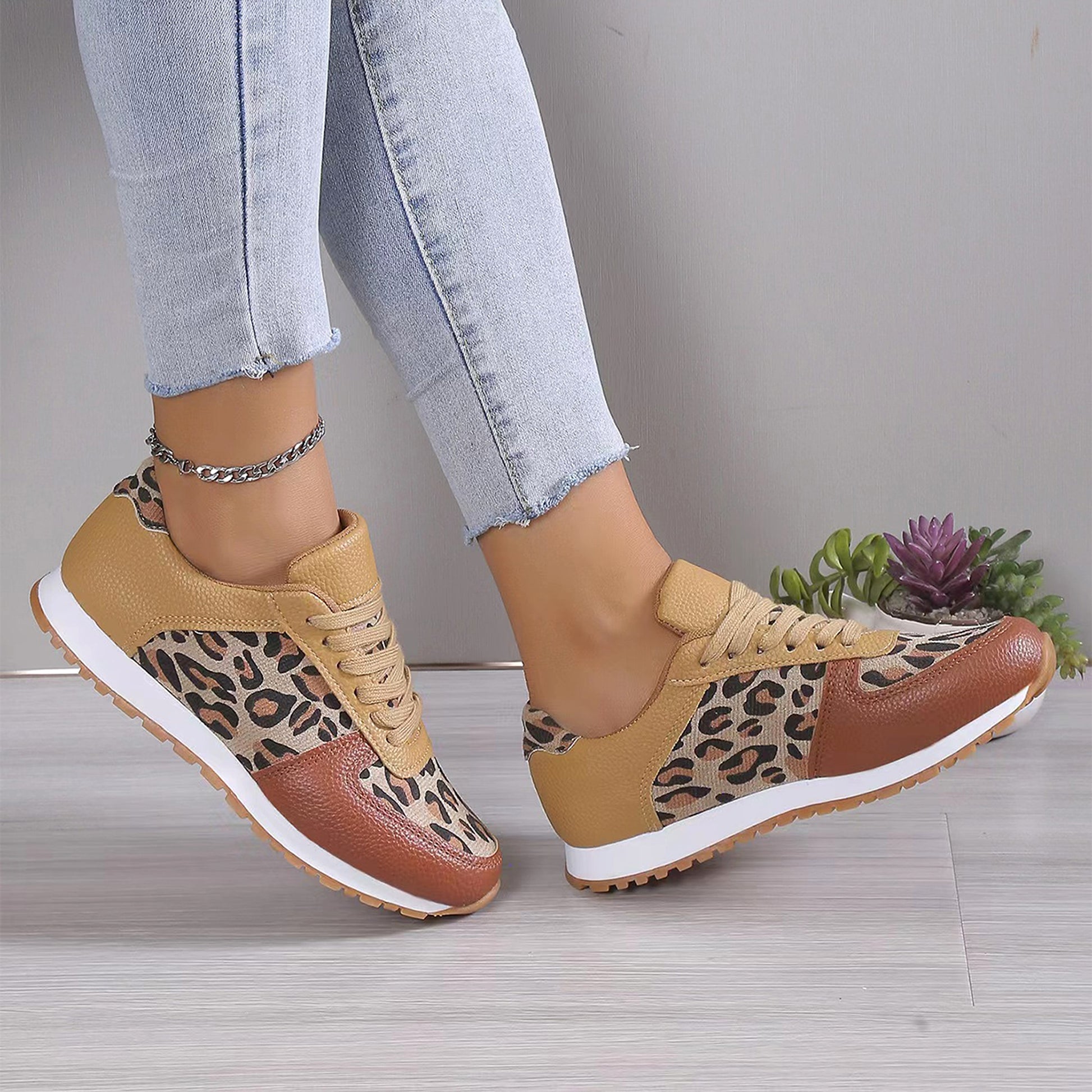 A.1 Leopard Print Sports Shoes For Women Sneakers - enhanced image 6