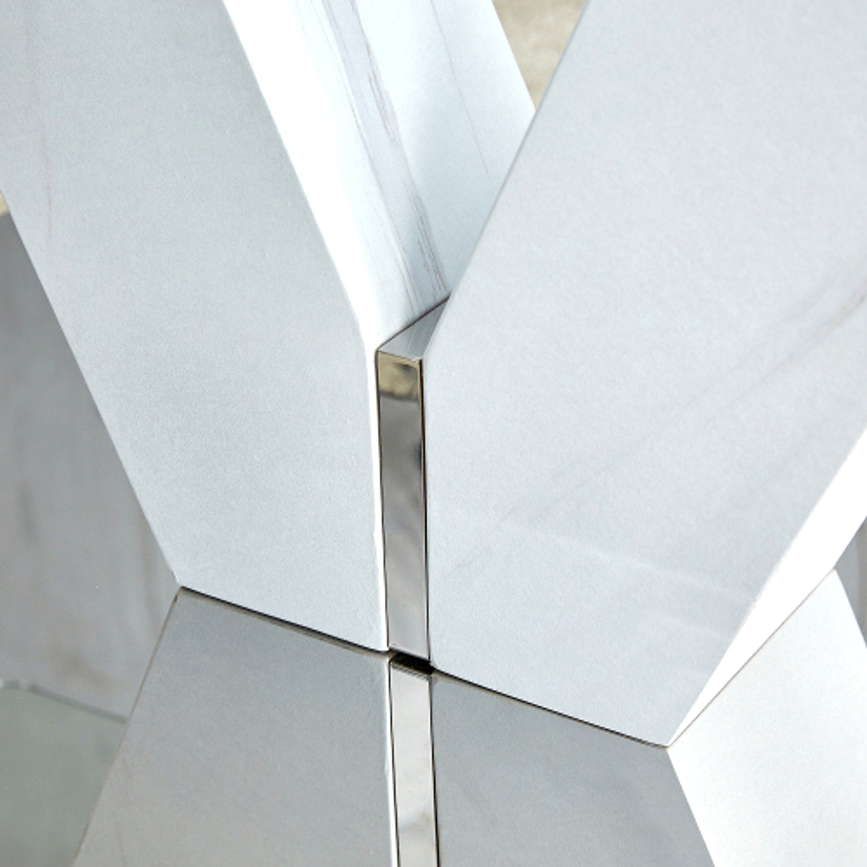 LuxeGlass™ – Modern Minimalist Coffee Table with Tempered Glass Top & Silver Pillars (US Warehouse) - enhanced image 6