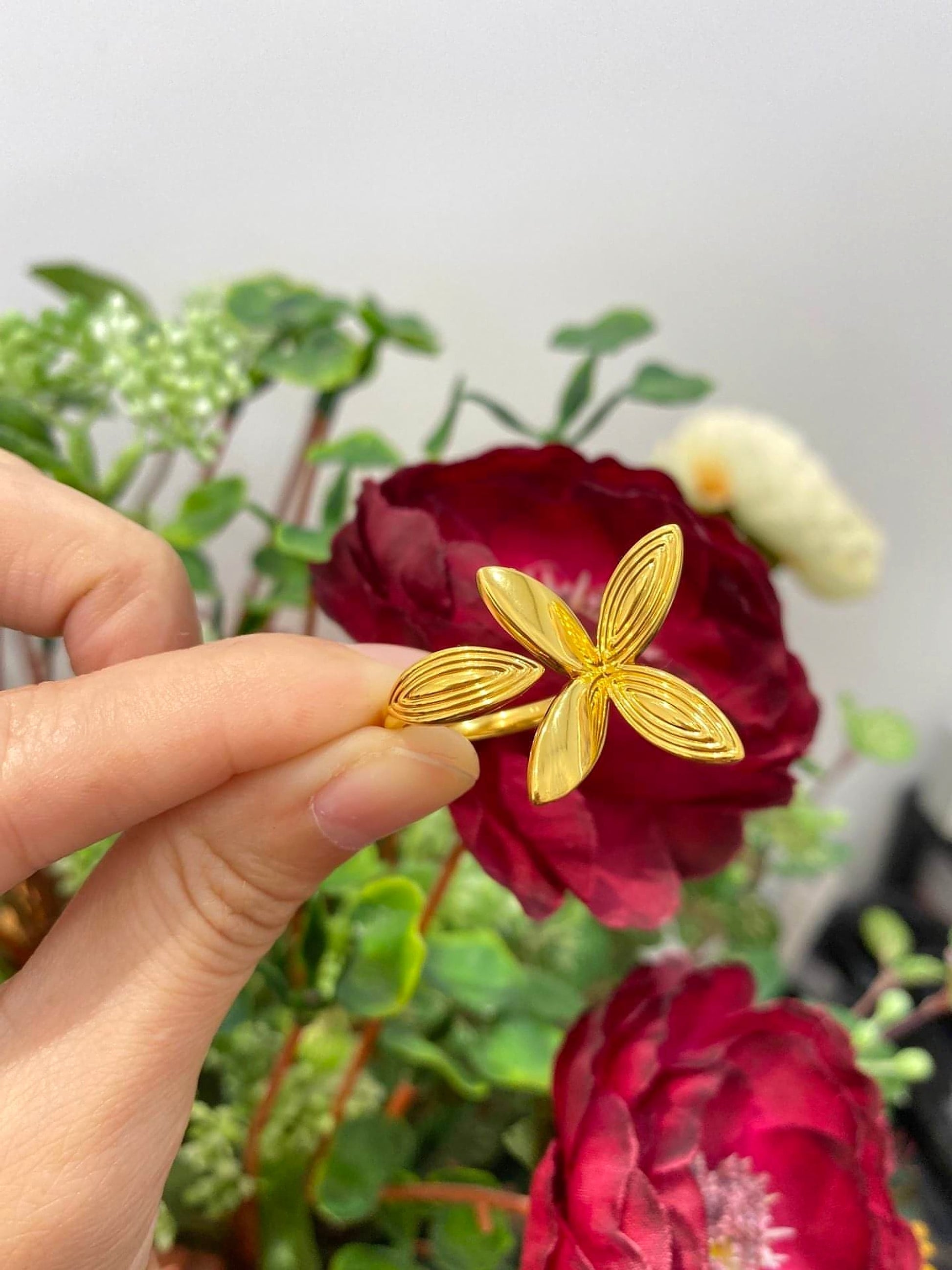 Pure Gold Foot 999 Gold Butterfly Flower Ring Weighs - enhanced image 6