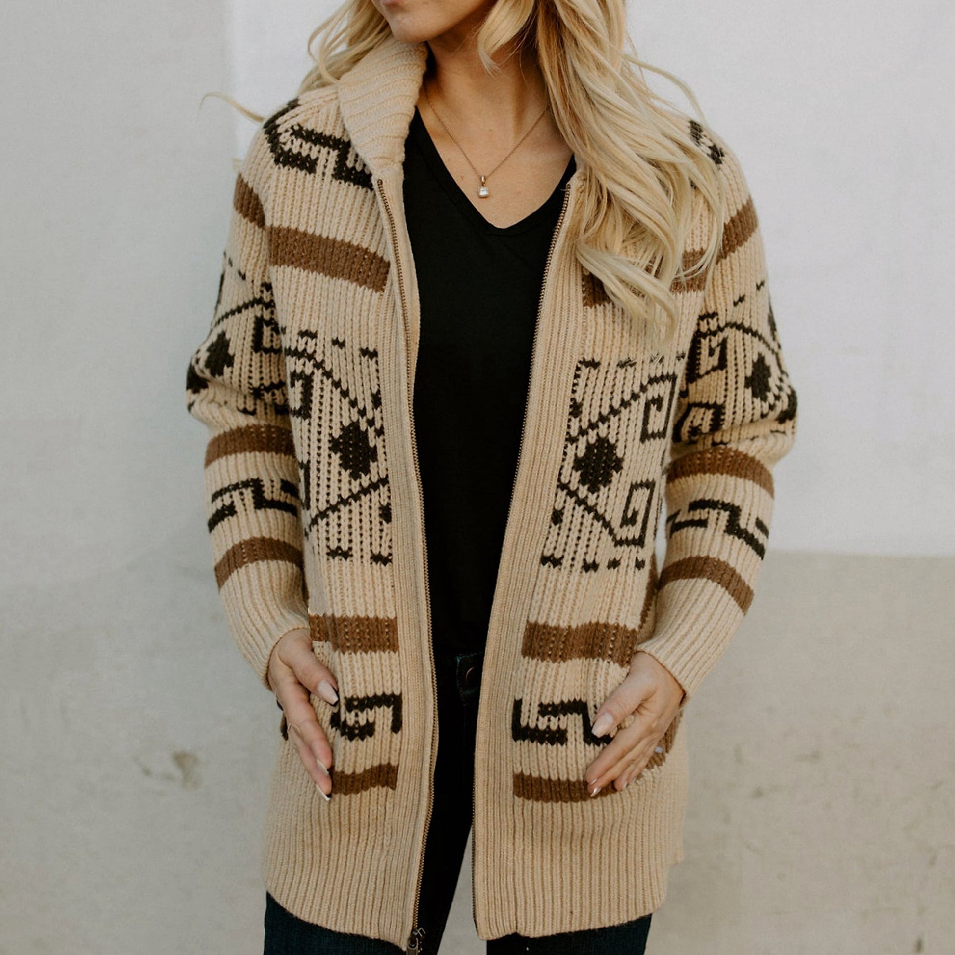 Women's Autumn And Winter Jacquard Sweater - enhanced image 6