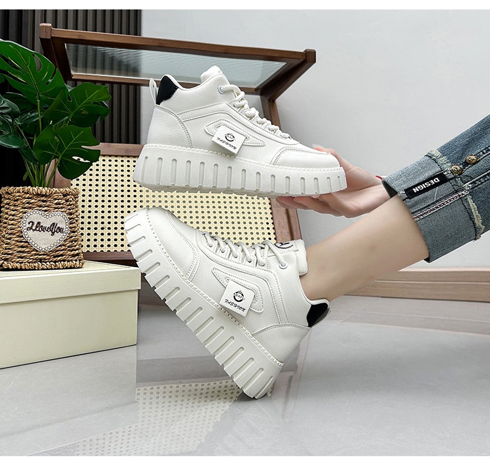Fleece-lined Warm White Shoes For Women High-top Board Shoe - enhanced image 7