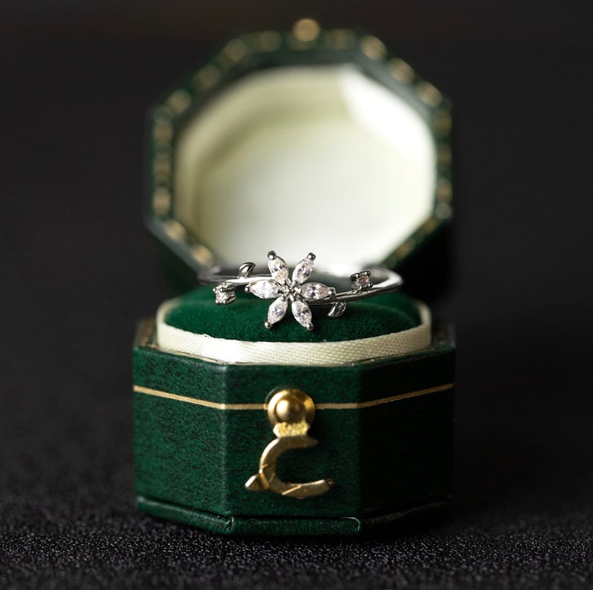 LuxeJewels™ – Art Deco Floral Diamond Ring in Gold & Platinum - enhanced image 7