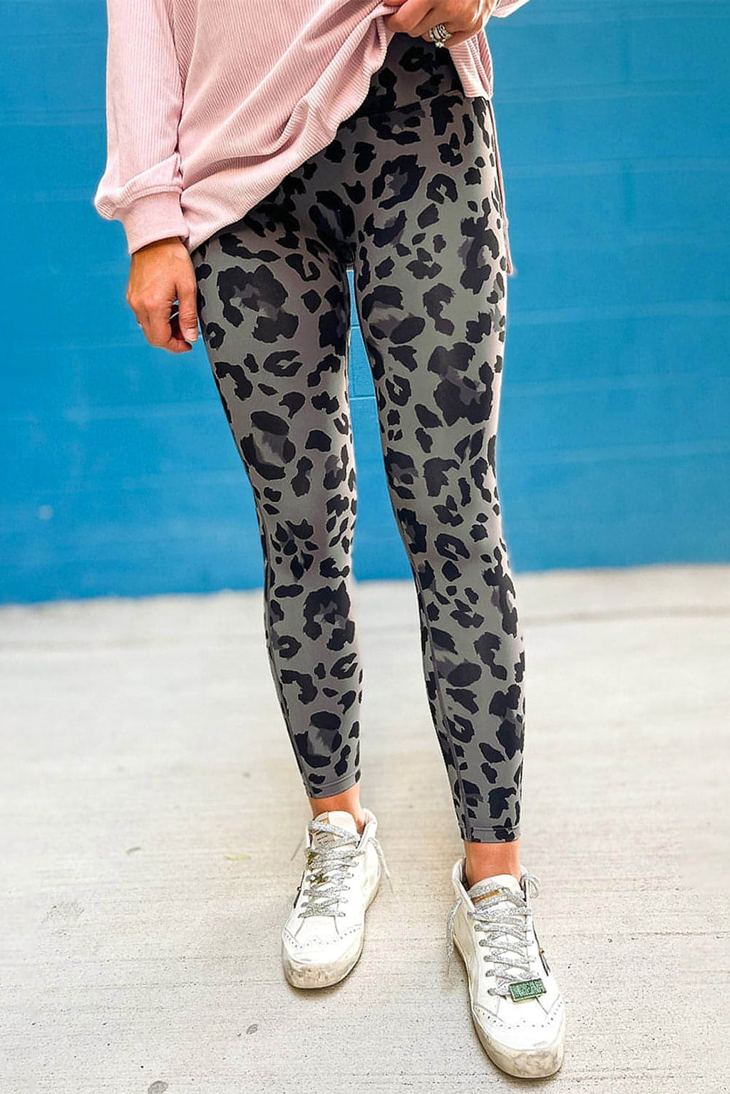 Gray Classic Leopard Print Active Leggings - enhanced image 7