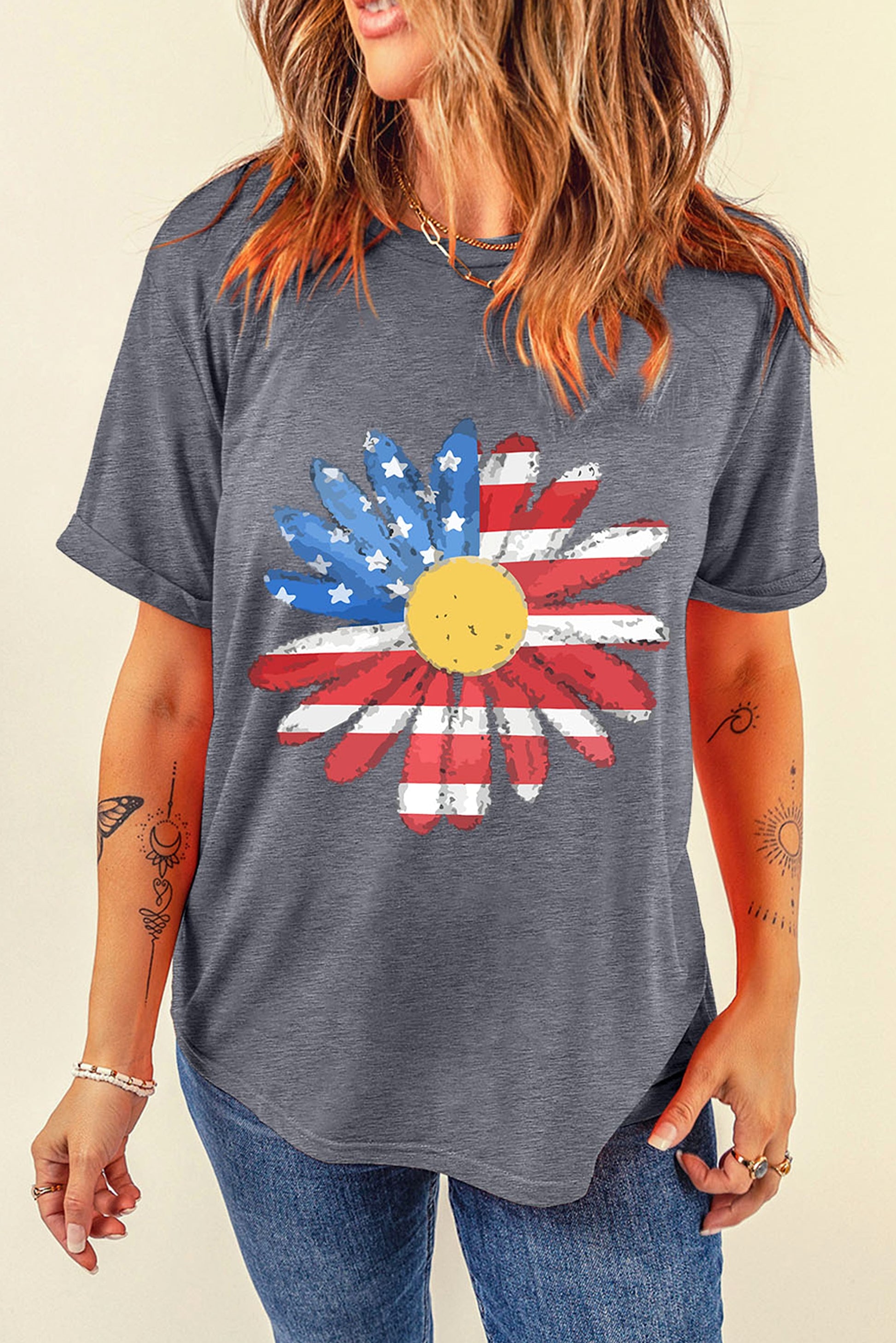Gray Flag Pattern Sunflower Graphic Crew Neck Tee - enhanced image 7