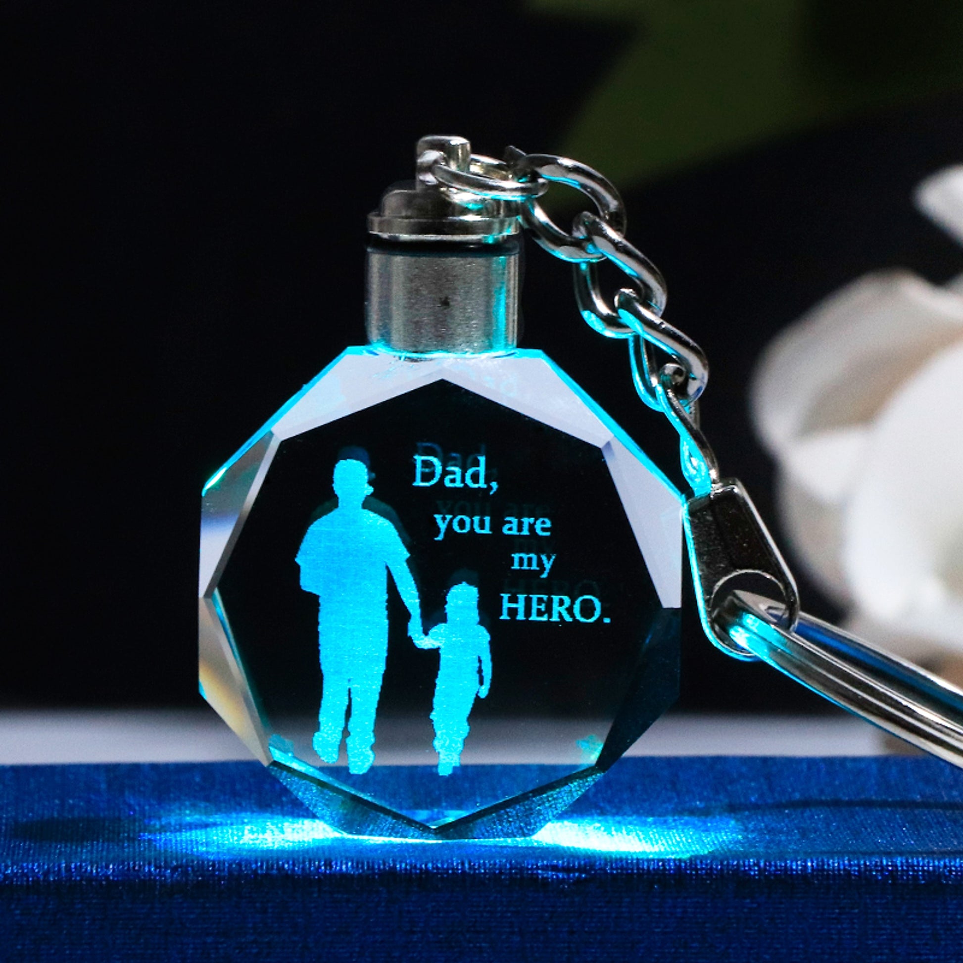 Personalised K9 crystal keyring with LED lighting & engraving - enhanced image 7