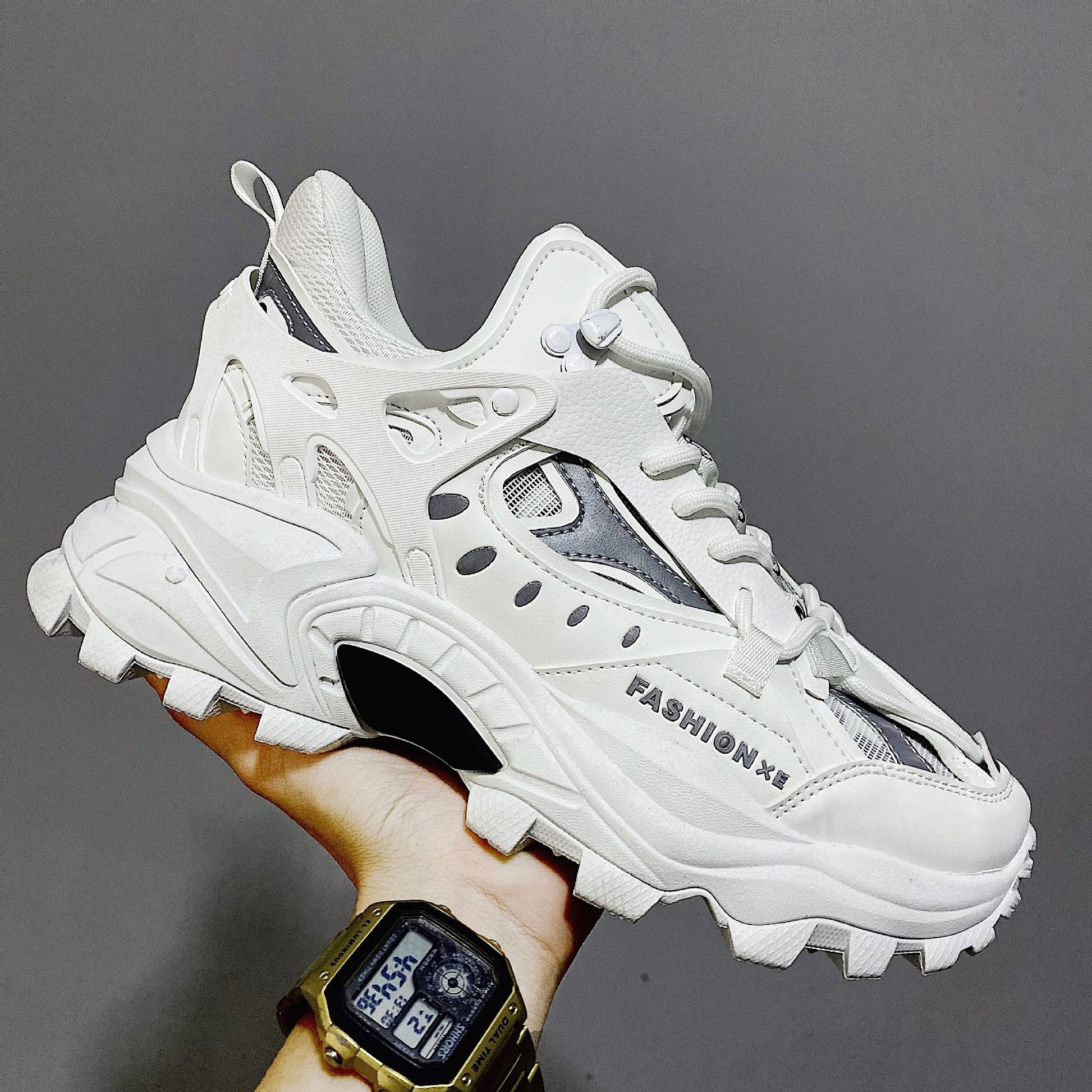 Round Head Net Top Daddy Shoes Thick Soled Casual Shoe Man - enhanced image 7