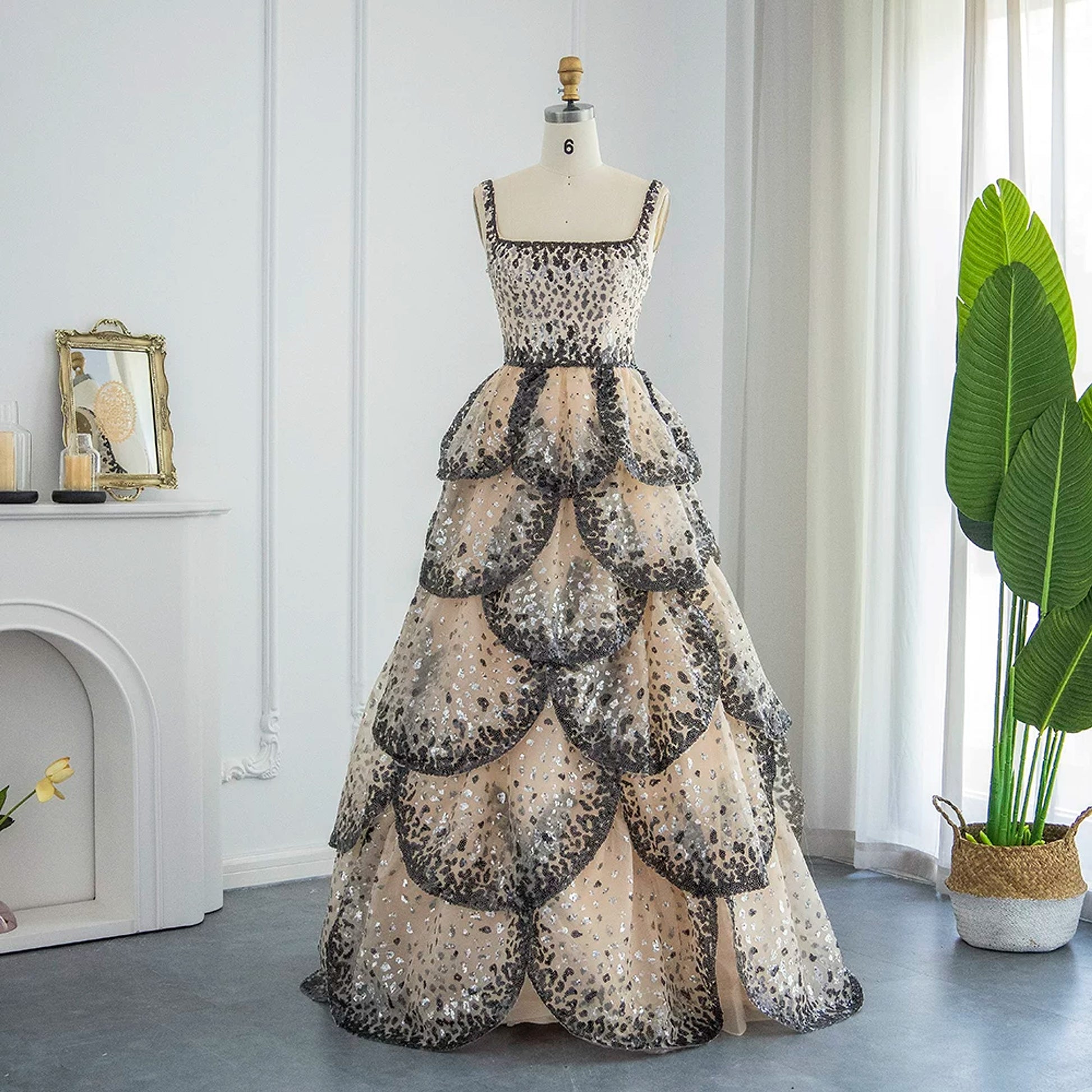 A1. Women's High-end Luxury Puffy Dress Skirt - enhanced image 7