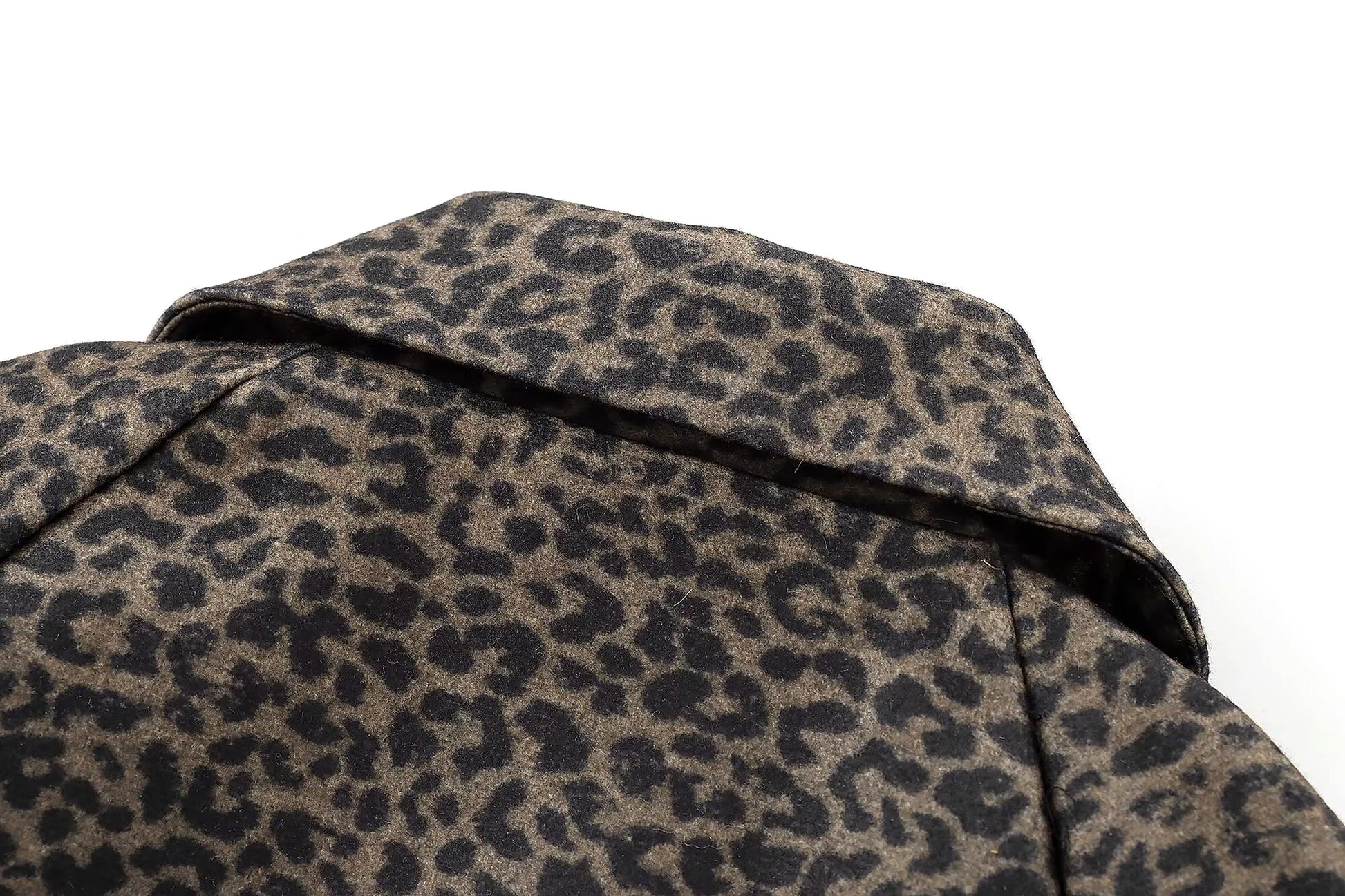 Leopard Statement Coat – Haute Edition 25 - enhanced image 8
