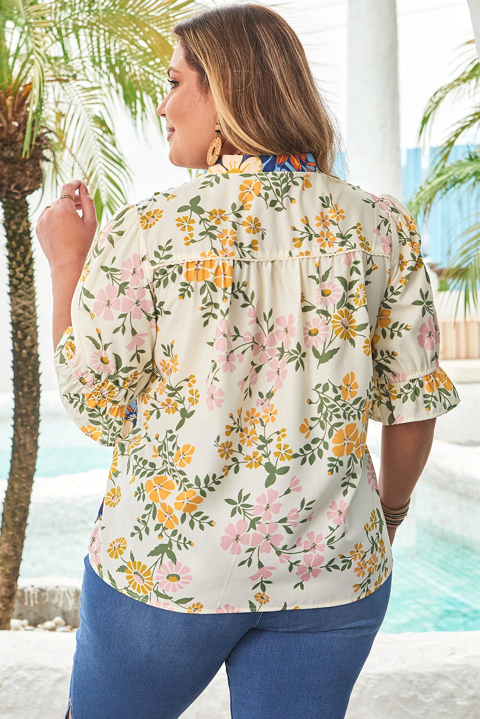 Multicolour Plus Size Floral Print Woven V Neck Half Sleeve Blouse - enhanced image 8