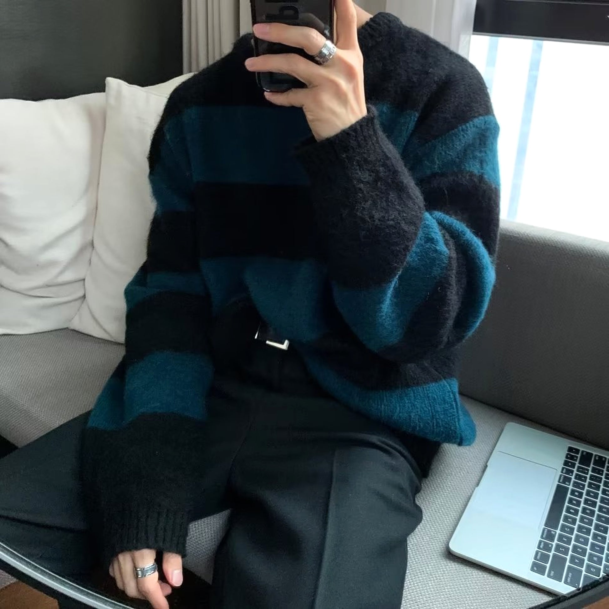 Round Neck Striped Design Sense Niche Soft Glutinous Sweater Men - enhanced image 8