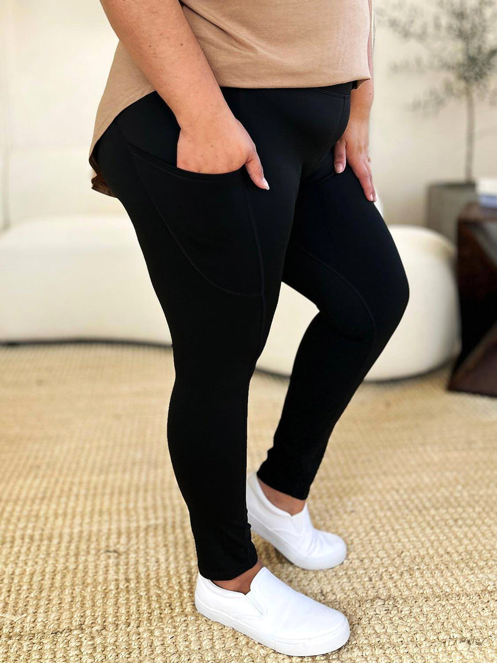 Wide Waistband Sports Leggings - enhanced image 8