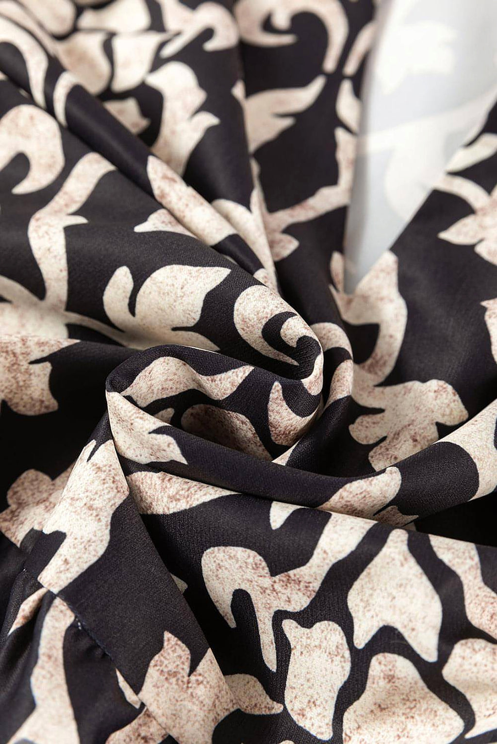 Black Retro Floral Mixed Print Split Neck A-line Dress - enhanced image 9
