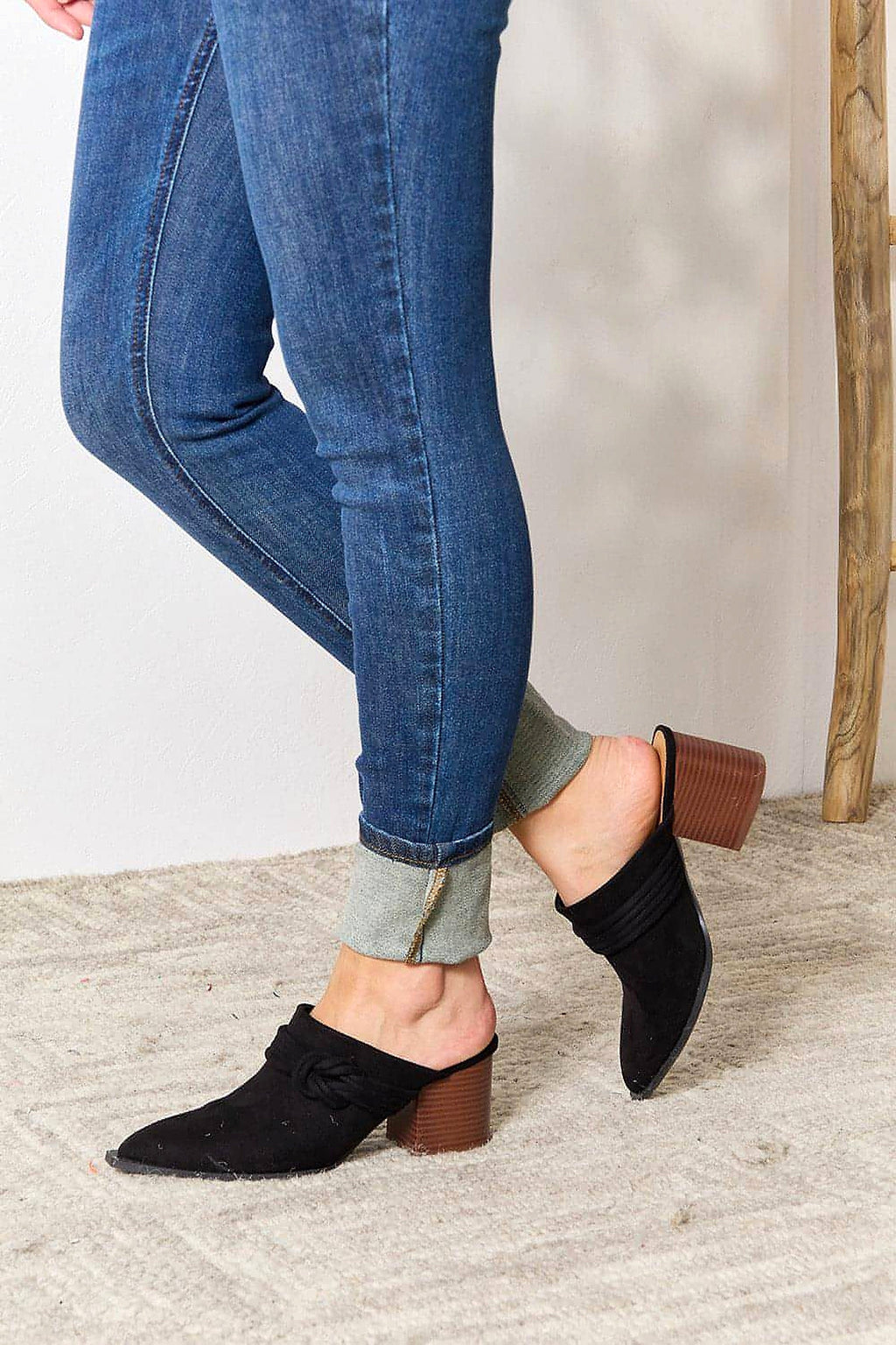 East Lion Corp Pointed-Toe Braided Trim Mules - enhanced image 9