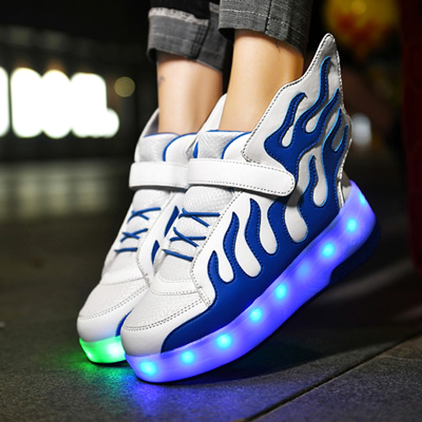 Heelys LED Luminous Rechargeable Lightweight Roller Shoes Two-wheeled Boys And Girls Light Shoes Wheel Shoes - enhanced image 9