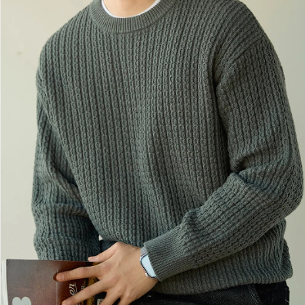 High-end Long Sleeve Loose Round Neck Men's Knitwear - enhanced image 9