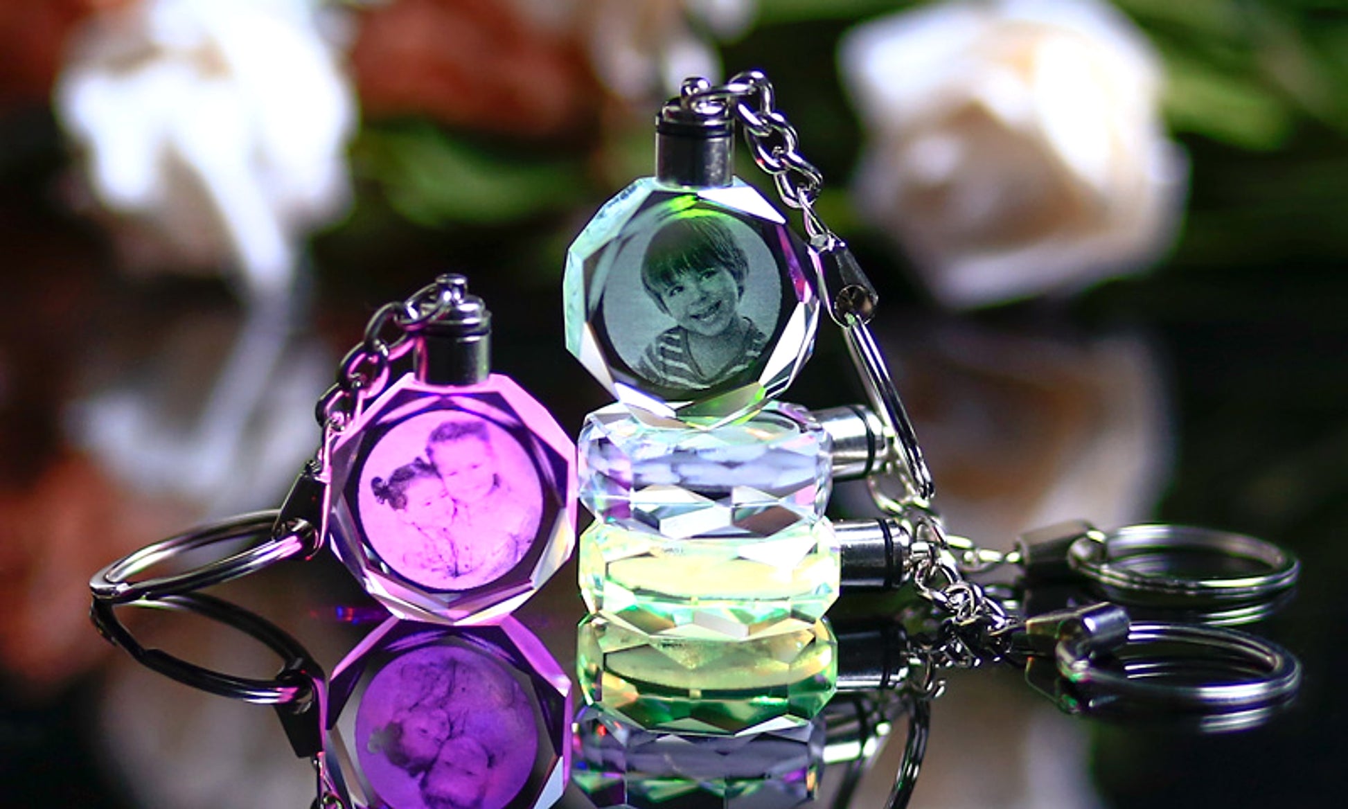 Personalised K9 crystal keyring with LED lighting & engraving - enhanced image 9