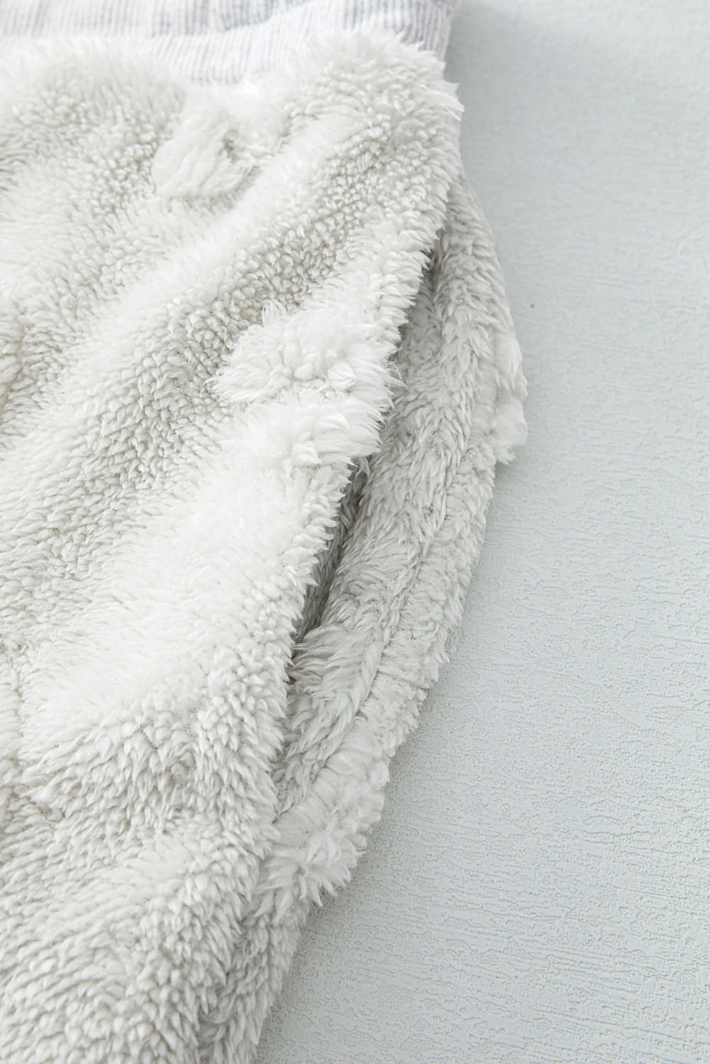 Light Grey Leopard Textured Loose Fit Fleece Lounge Set - enhanced image 9