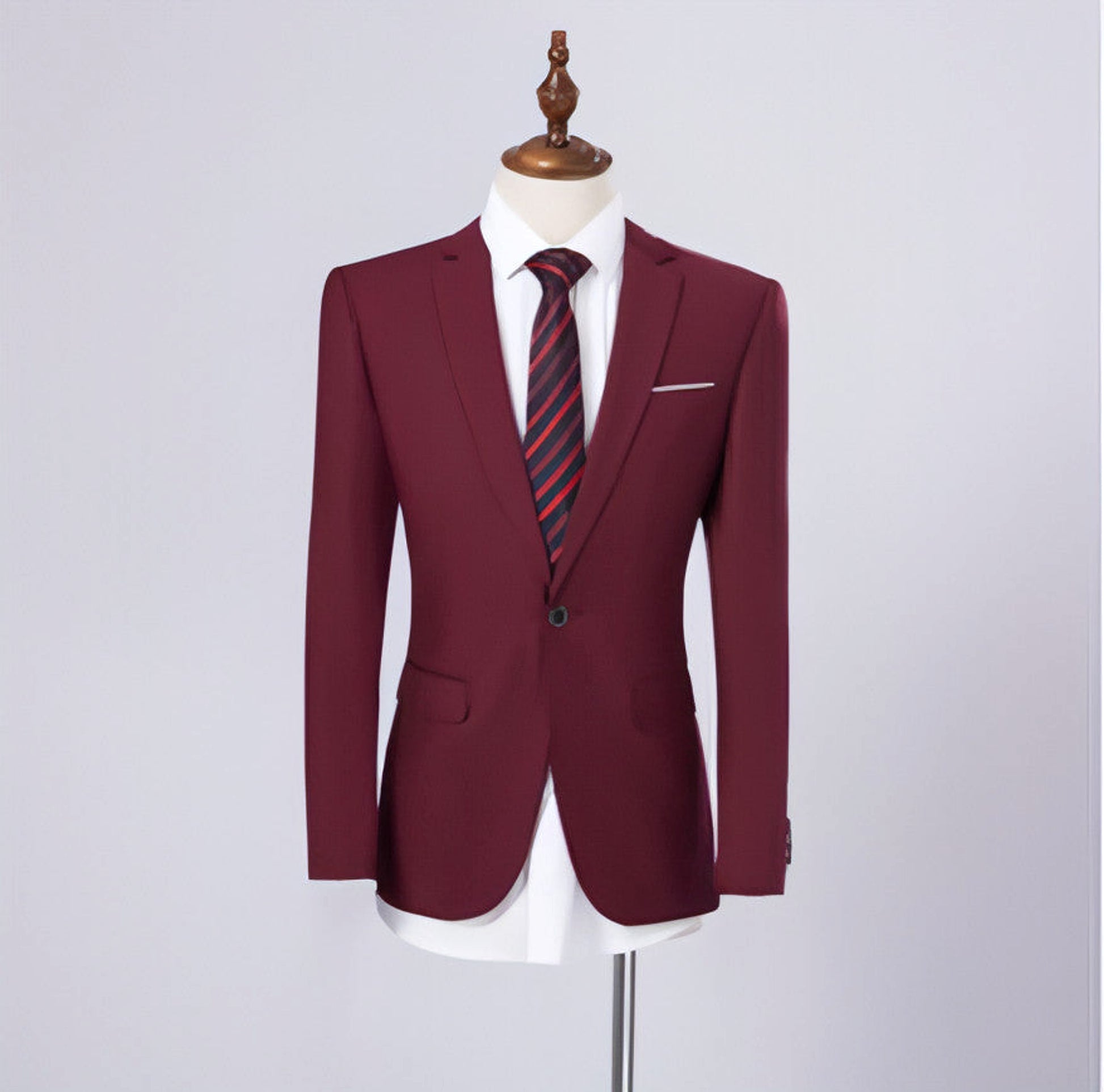 Valverro™ – Classic Men's Business Suit - enhanced image 9