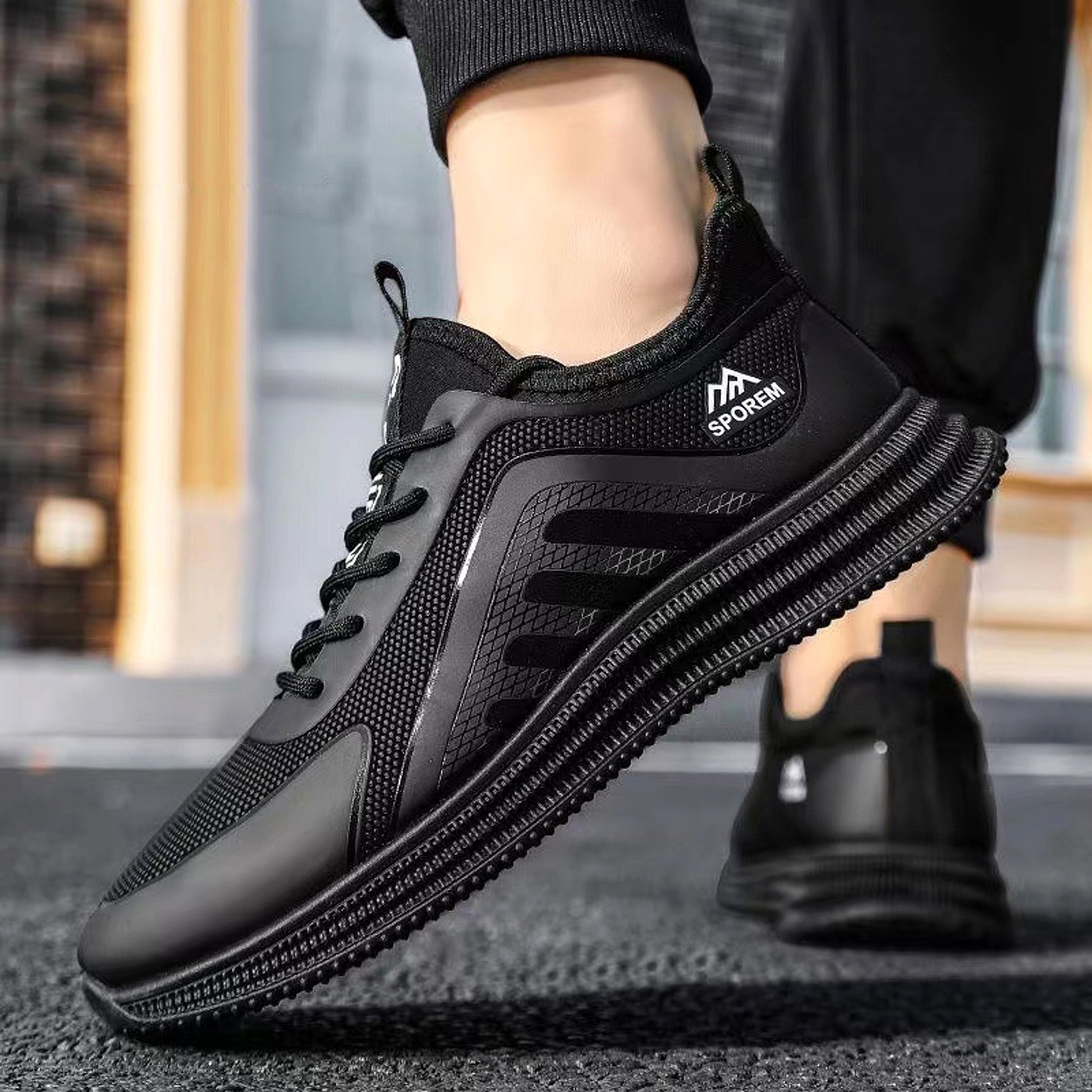 Men's Fly Woven Mesh Shoes Soft Sole Sneakers - enhanced image 9
