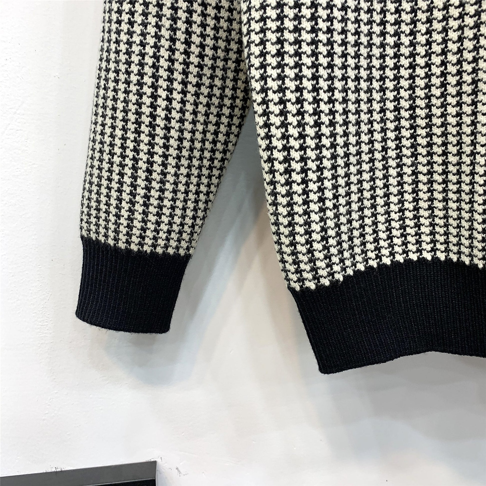 NordKnit™ – Classic Plaid Slim Fit Pullover - enhanced image 9