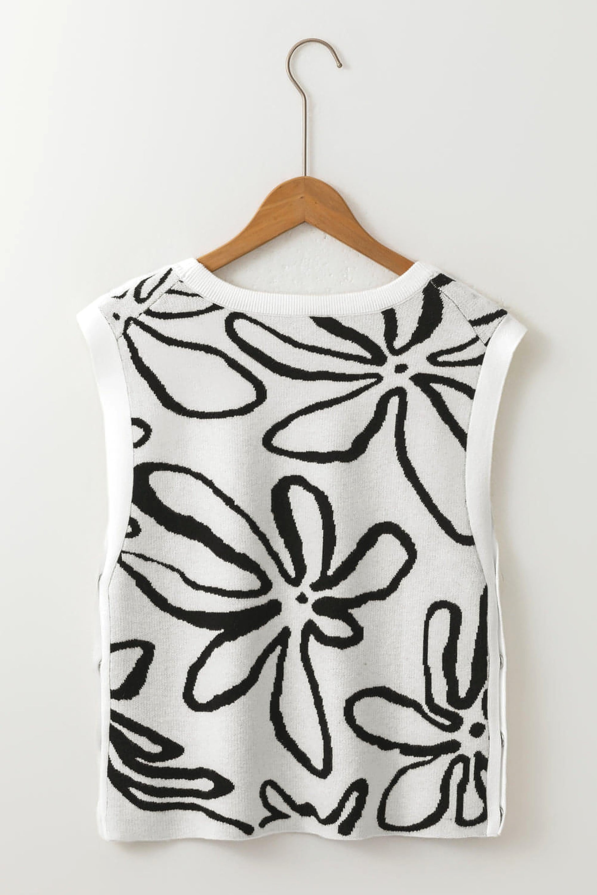 White Button Sides Sleeveless Floral Knitted Top - enhanced image 9