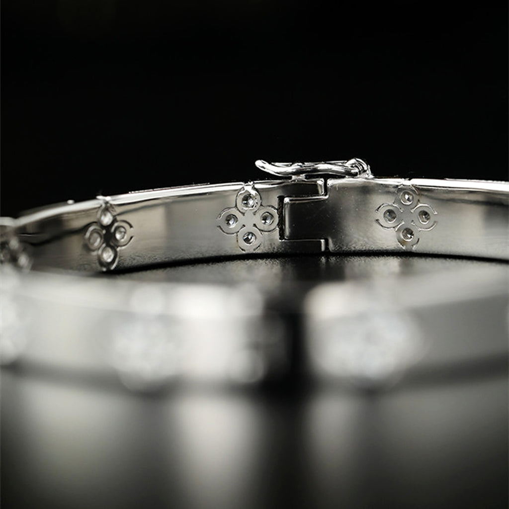 LuxeJewels™ – Vintage Clover 925 Silver Bracelet - enhanced image 9