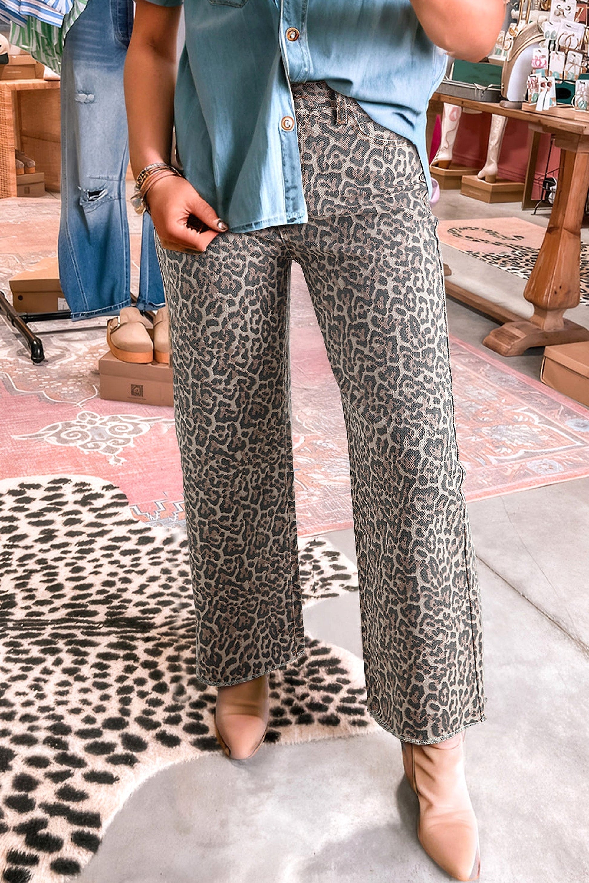 Brown Leopard Frayed Edge Wide Leg High Waist Jeans - enhanced image 10