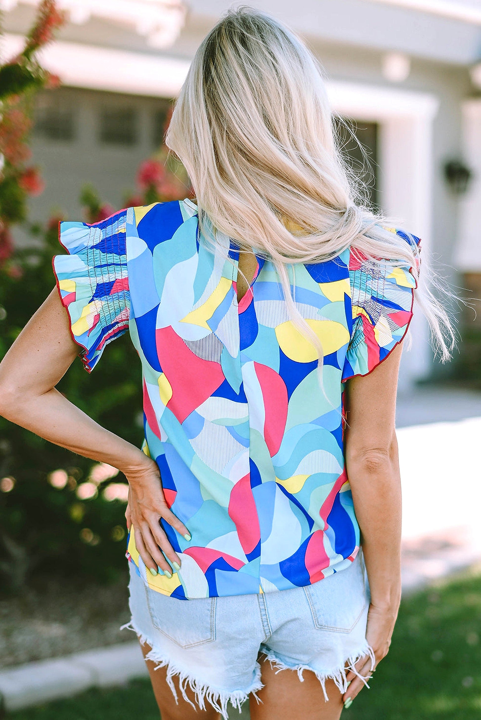 Multicolor Abstract Print Stitching Ruffle Sleeve Blouse - enhanced image 10