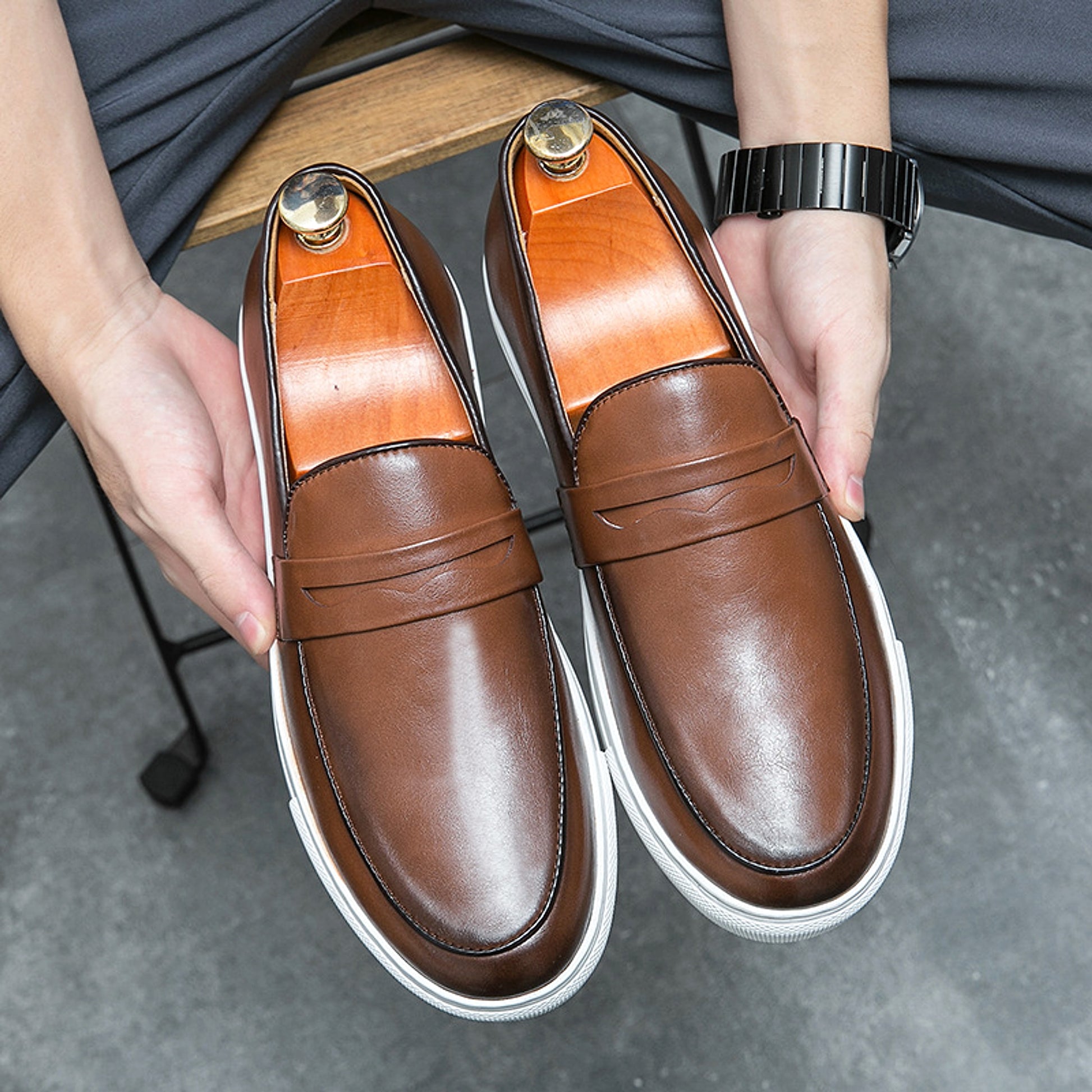 Plus Size Board Shoes Male Business Casual Leather Shoes Men - enhanced image 10
