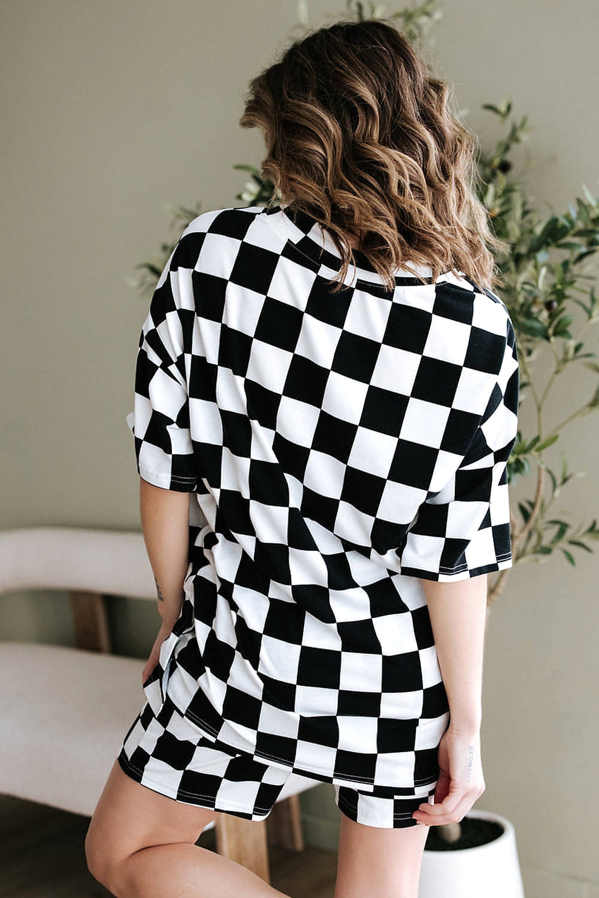 Black Checkerboard Print V Neck Loose Tee and Shorts Lounge Set - enhanced image 11