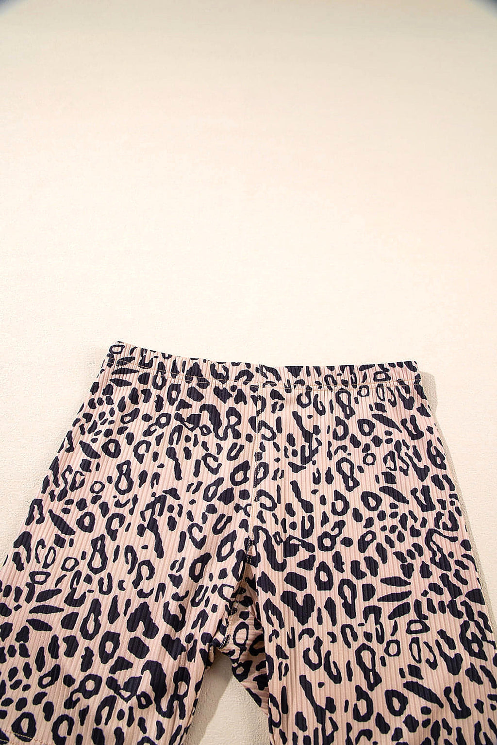 Khaki Leopard Print Ribbed Textured Knit Biker Shorts - enhanced image 11