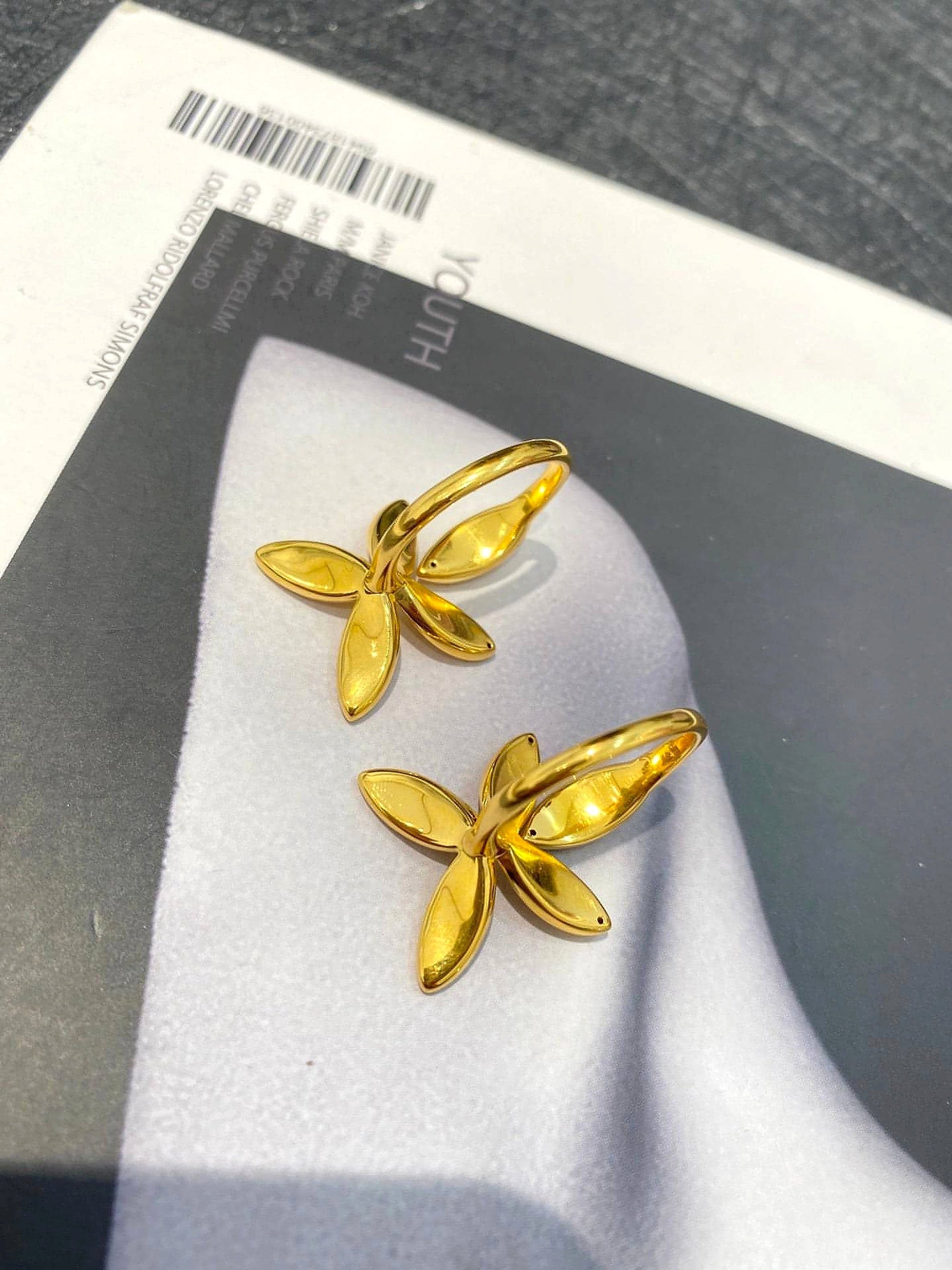 Pure Gold Foot 999 Gold Butterfly Flower Ring Weighs - enhanced image 11