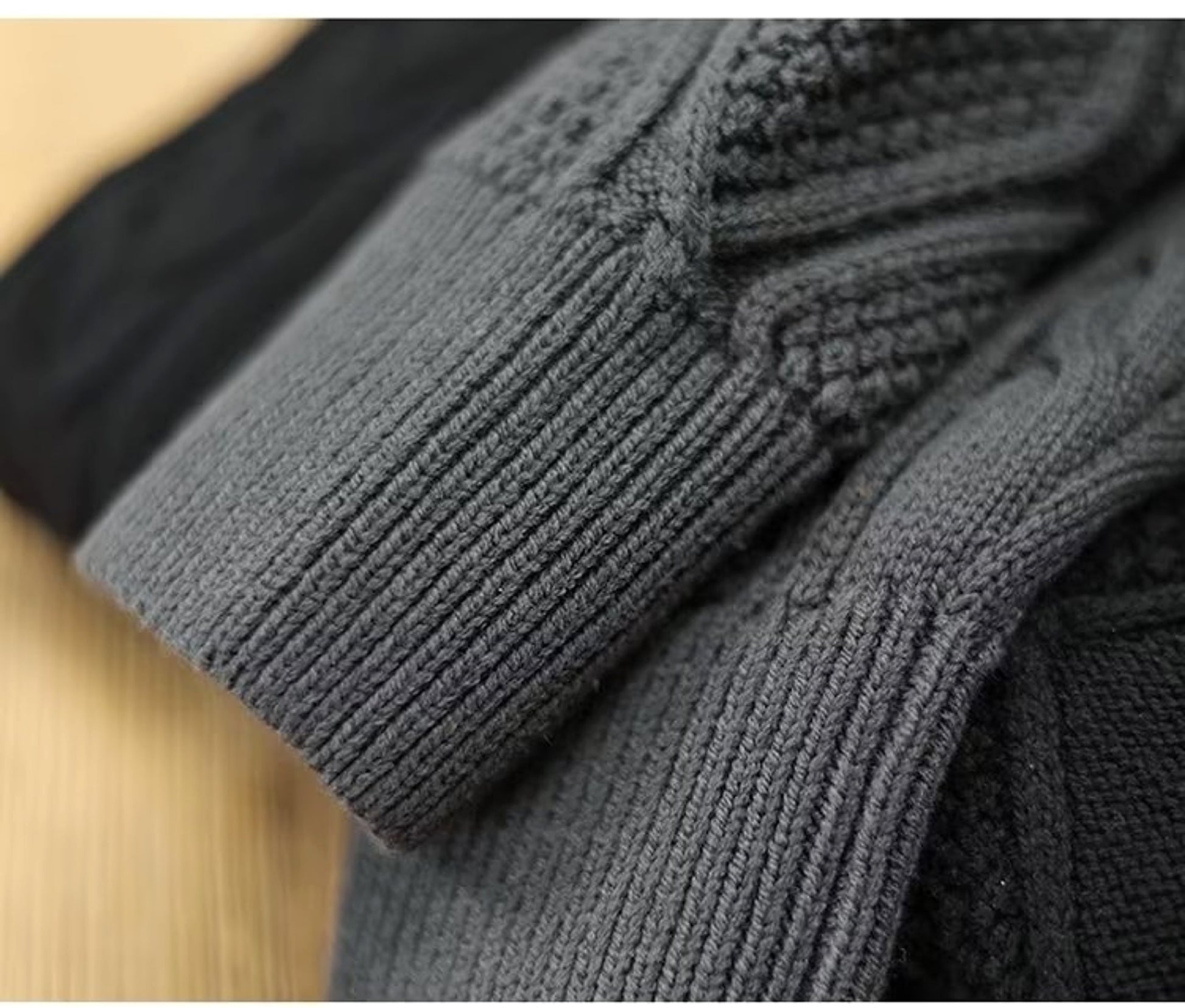 A1. Round Neck Sweater Men's Loose Sweater - enhanced image 11