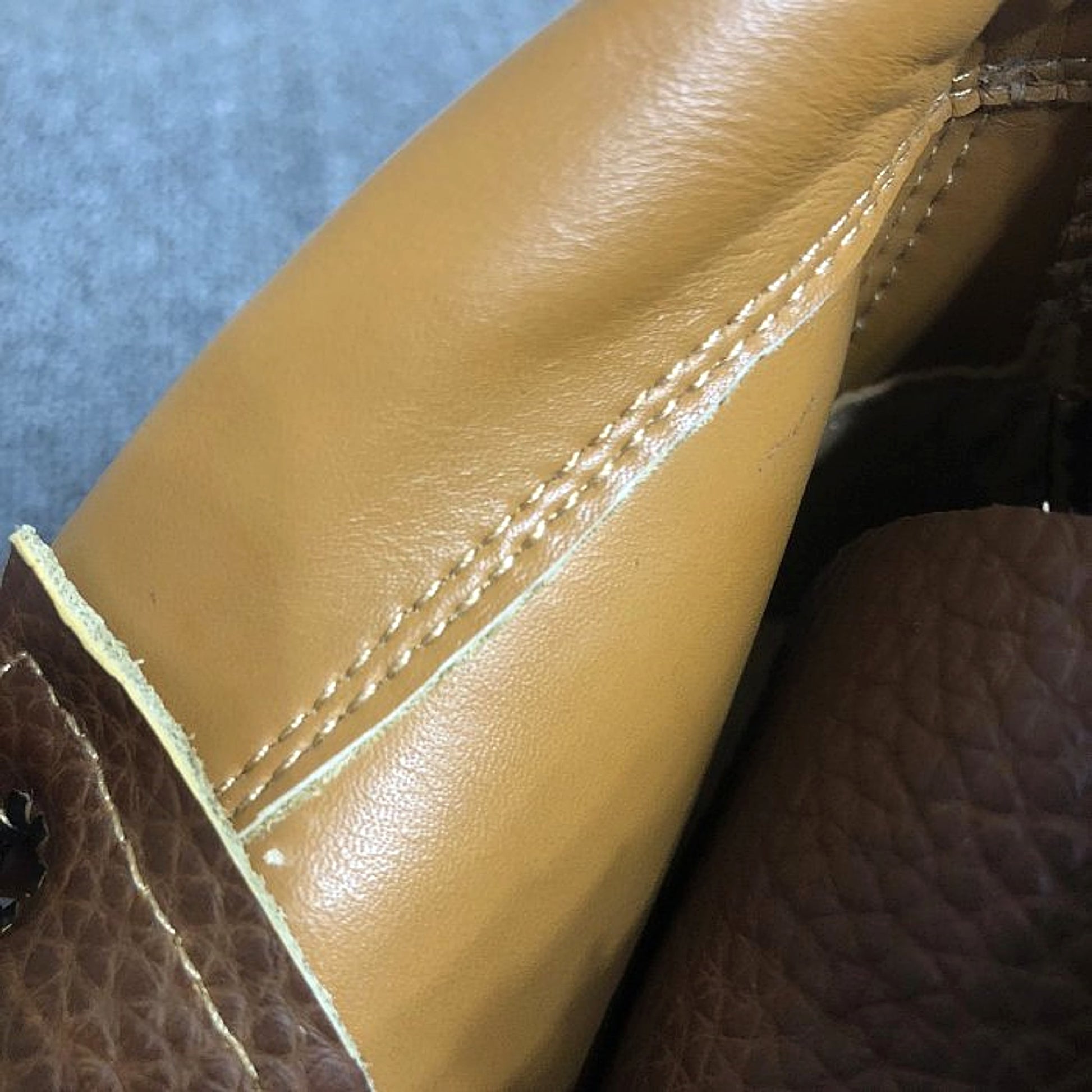 Autumn And Winter Men's Round Toe Fashion Casual Leather Shoes Martin Boots - enhanced image 13