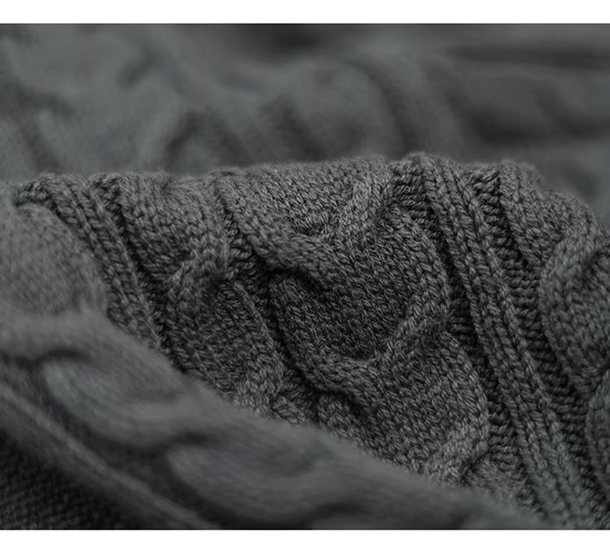 A1. Round Neck Sweater Men's Loose Sweater - enhanced image 13