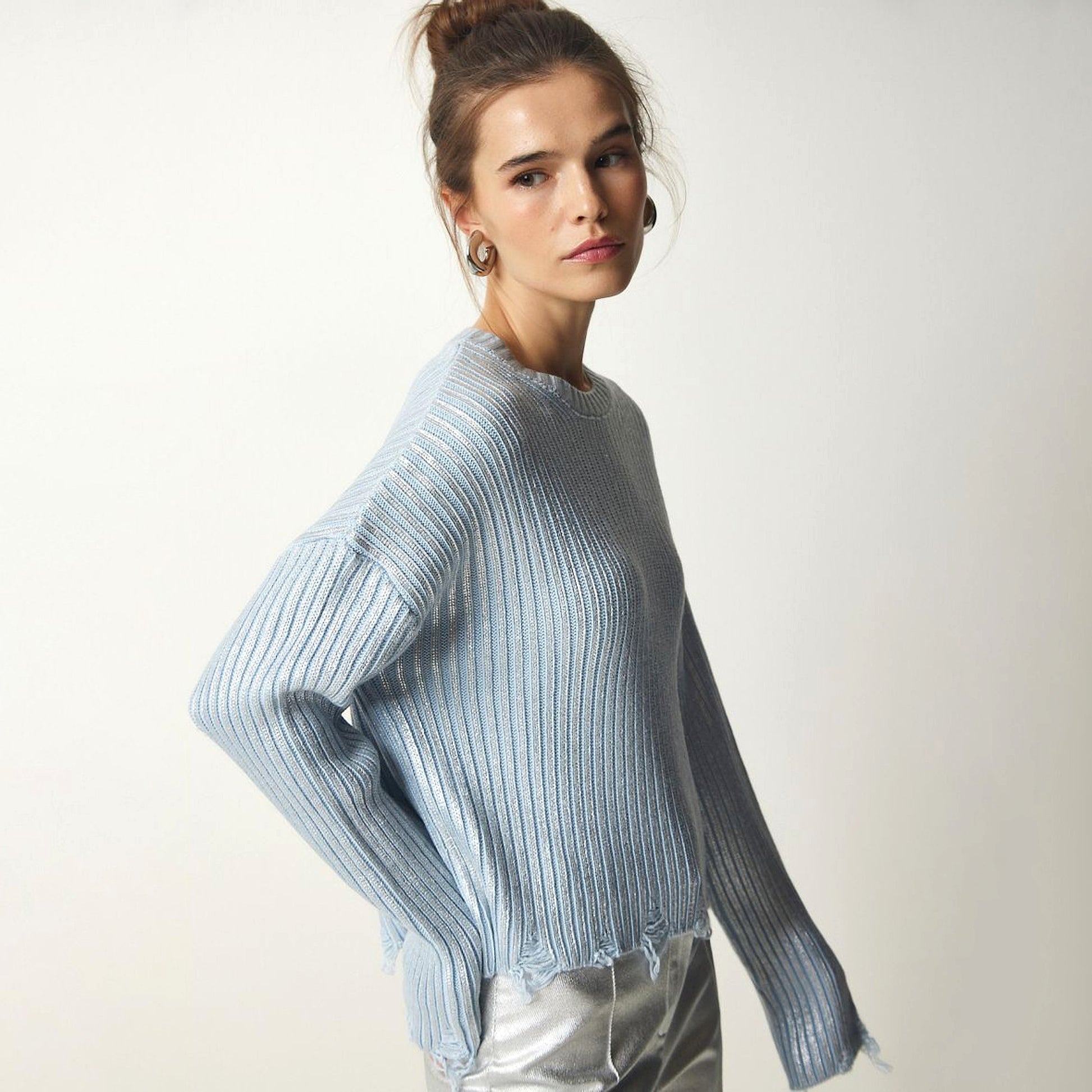 Women's Ragged Design Short Sweater Knitwear Top - enhanced image 14
