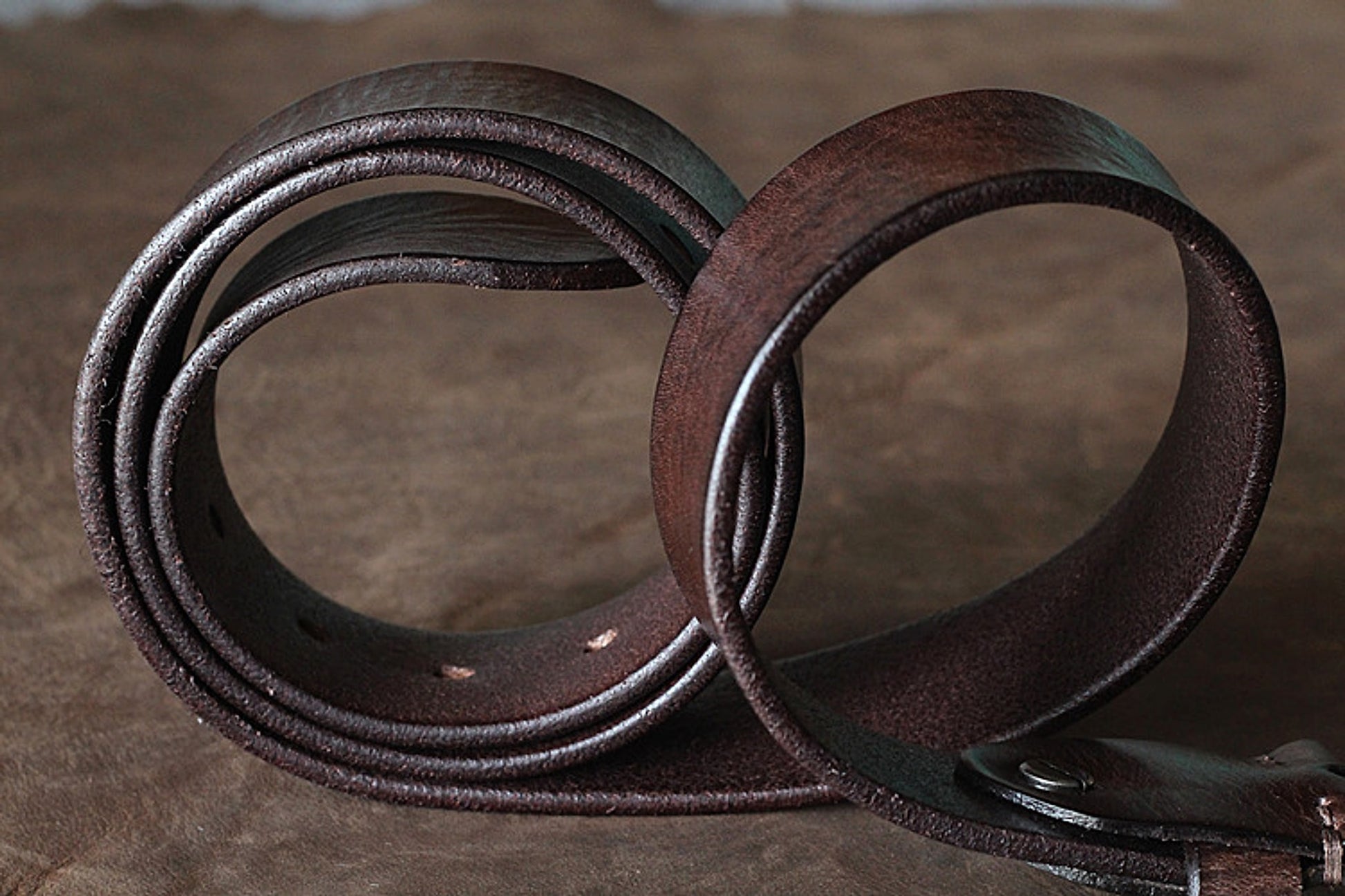 First Layer Cowhide Handmade Belt Men's Pin Buckle Belt - enhanced image 15