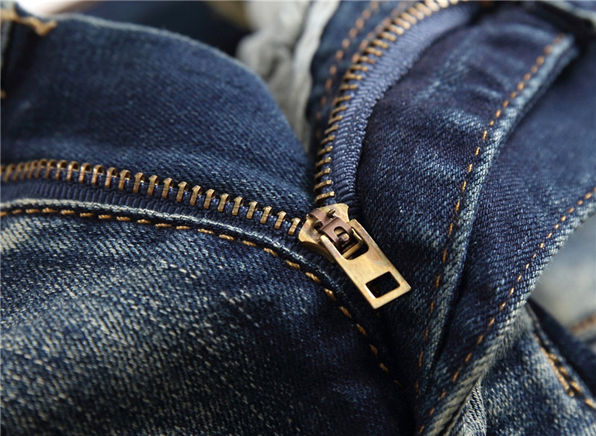 Retro Crumpled Hole Patch Elastic Straight Skinny Jeans - enhanced image 15