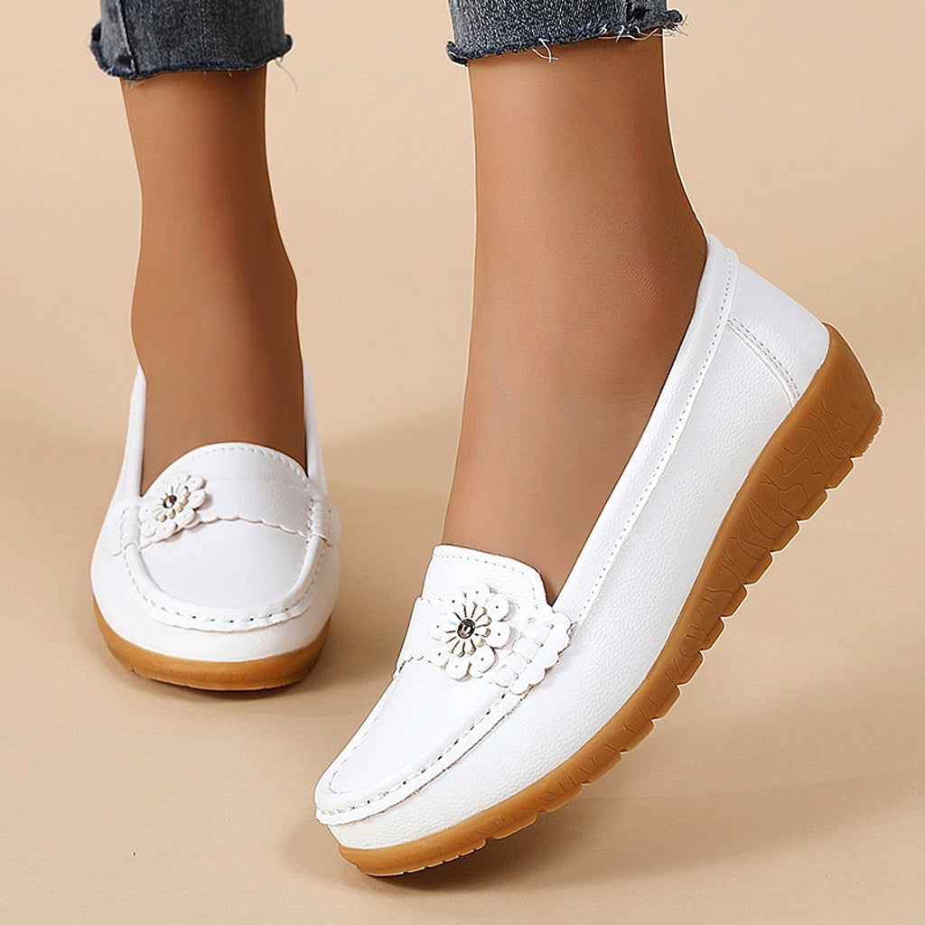 Loafers – Cross-Border Casual Elegance - enhanced image 16