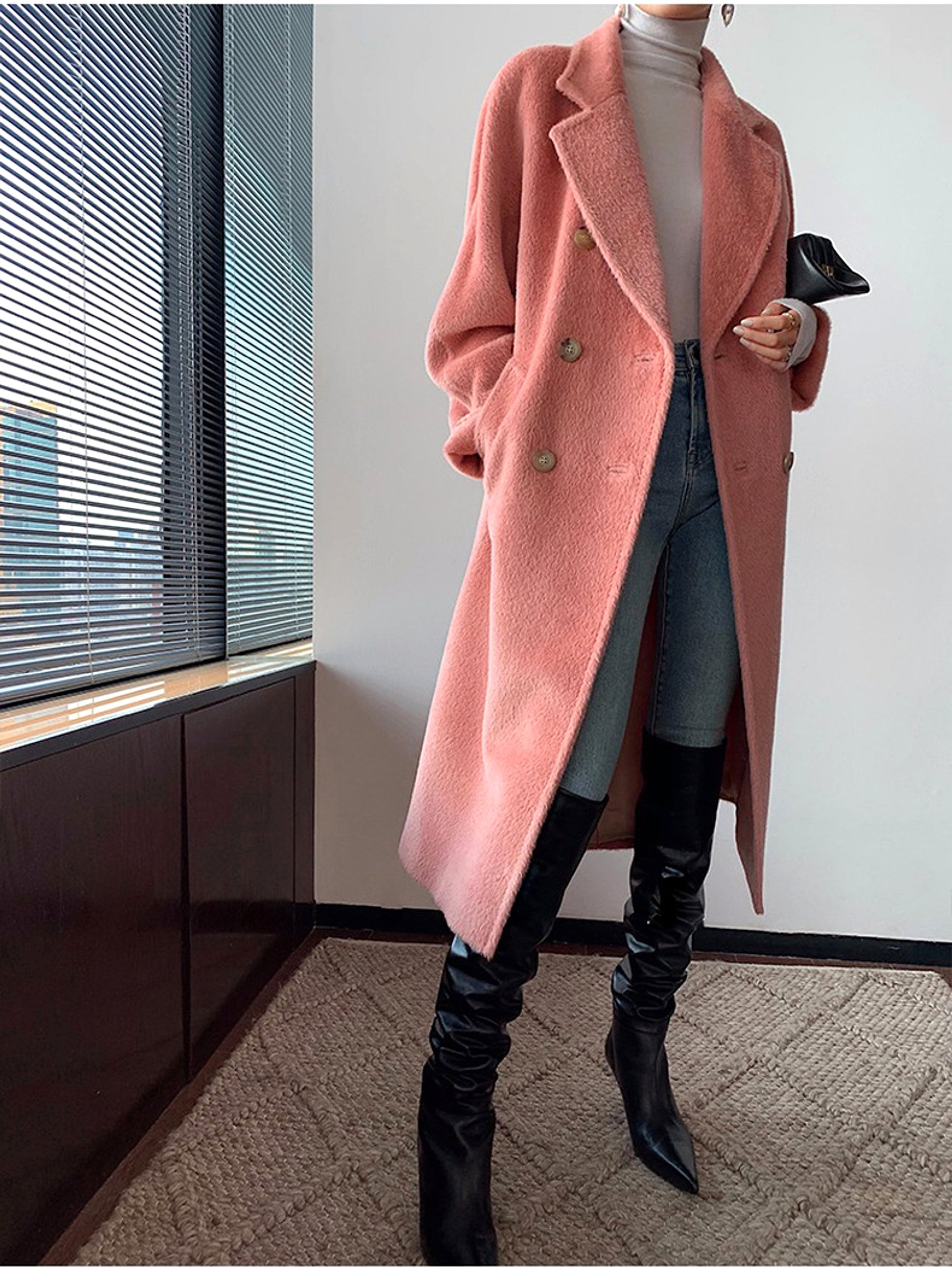 Solid Sail Sheep Camel Coat – Luxury & Warmth for Winter Elegance - enhanced image 16