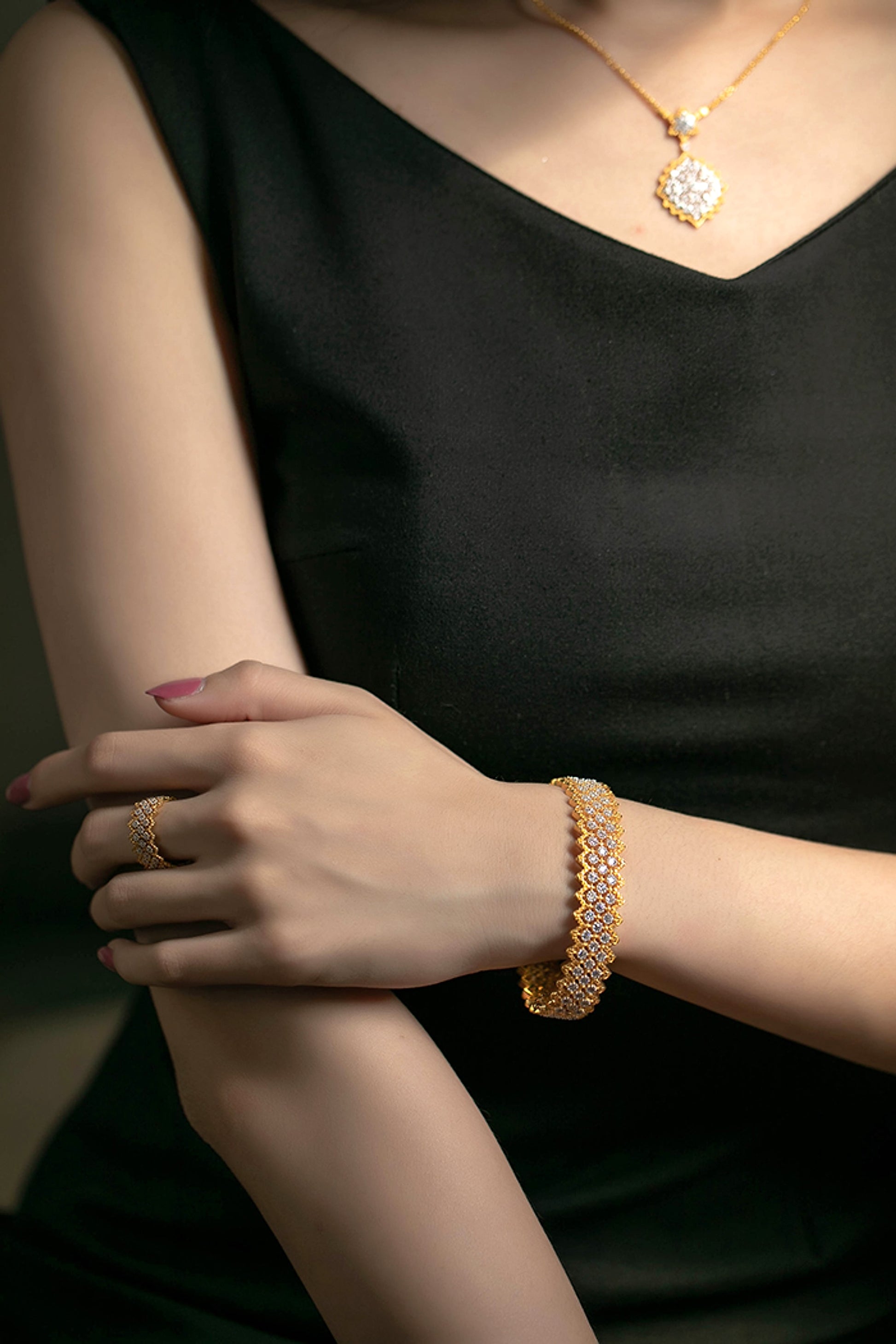 Gold Plated S925 Silver Fine Version Of The Lace Bracelet For Women - enhanced image 17